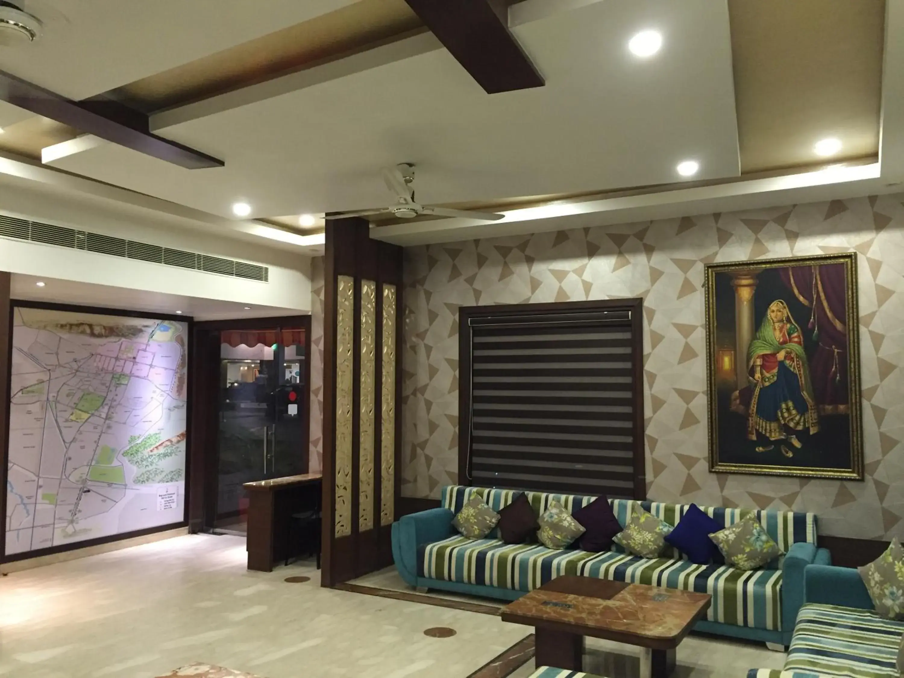 Lobby or reception in Ratnawali – A Vegetarian Heritage Hotel Lobby or reception in Ratnawali – A Vegetarian Heritage Hotel