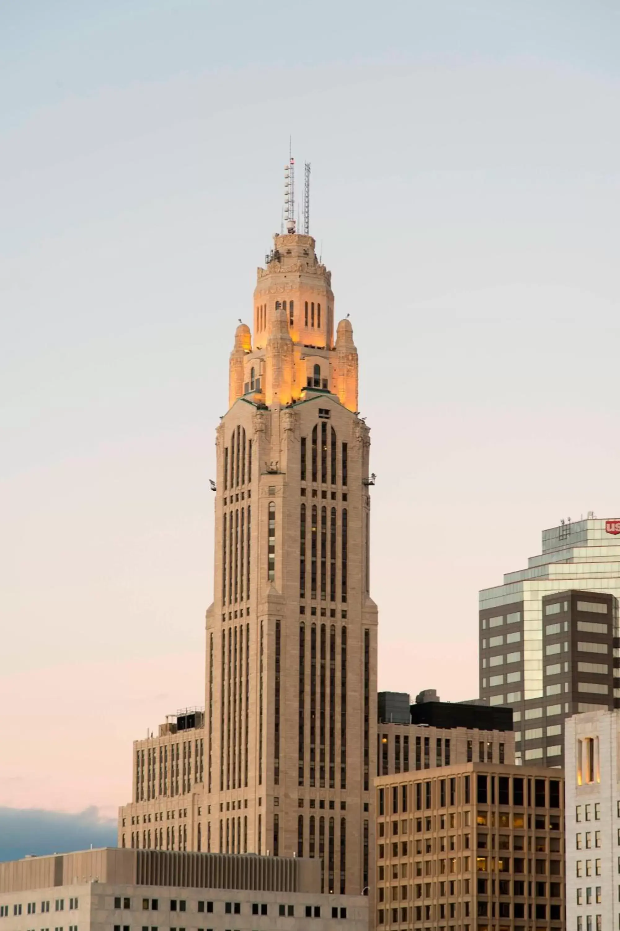 Property building in Hotel LeVeque, Autograph Collection