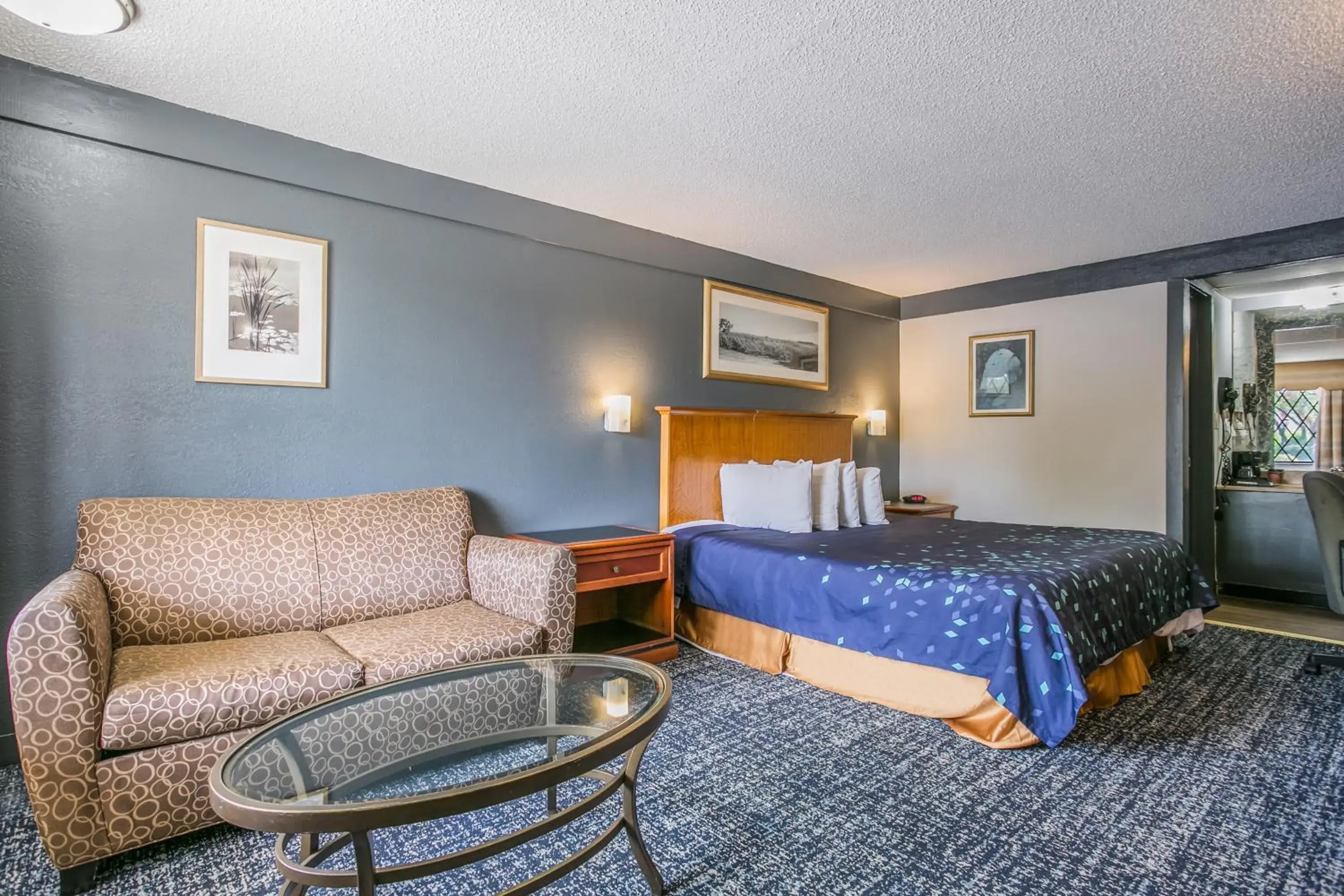Bed in Scottish Inns Harrisburg-Hershey South Bed in Scottish Inns Harrisburg-Hershey South