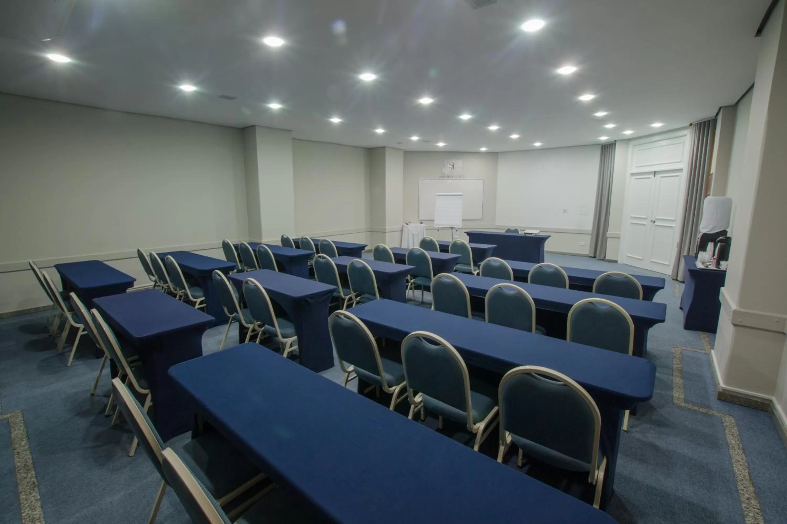 Banquet/Function facilities in SJ Executive - San Juan Curitiba