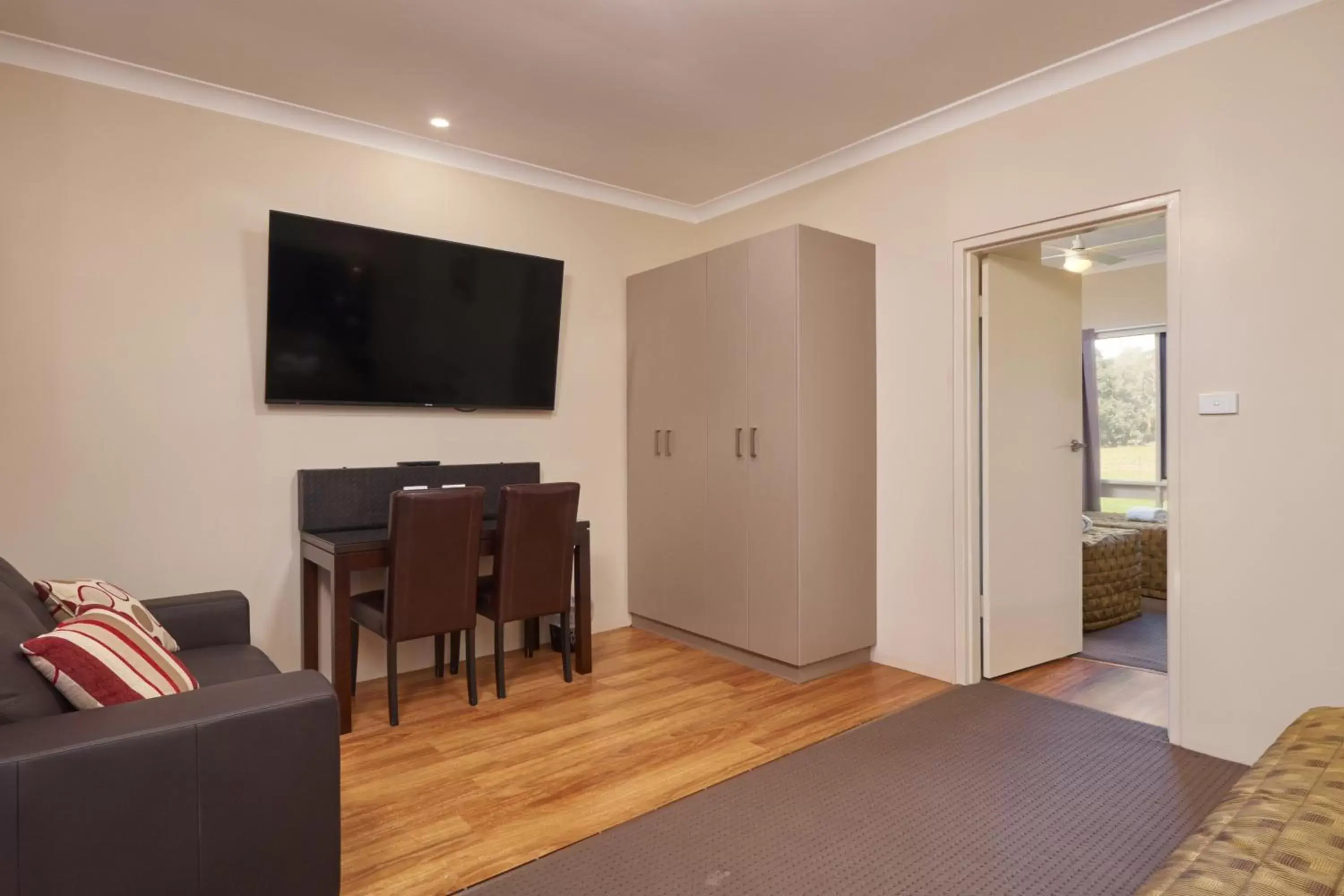 TV and multimedia, Seating Area in Australian Homestead Motor Lodge