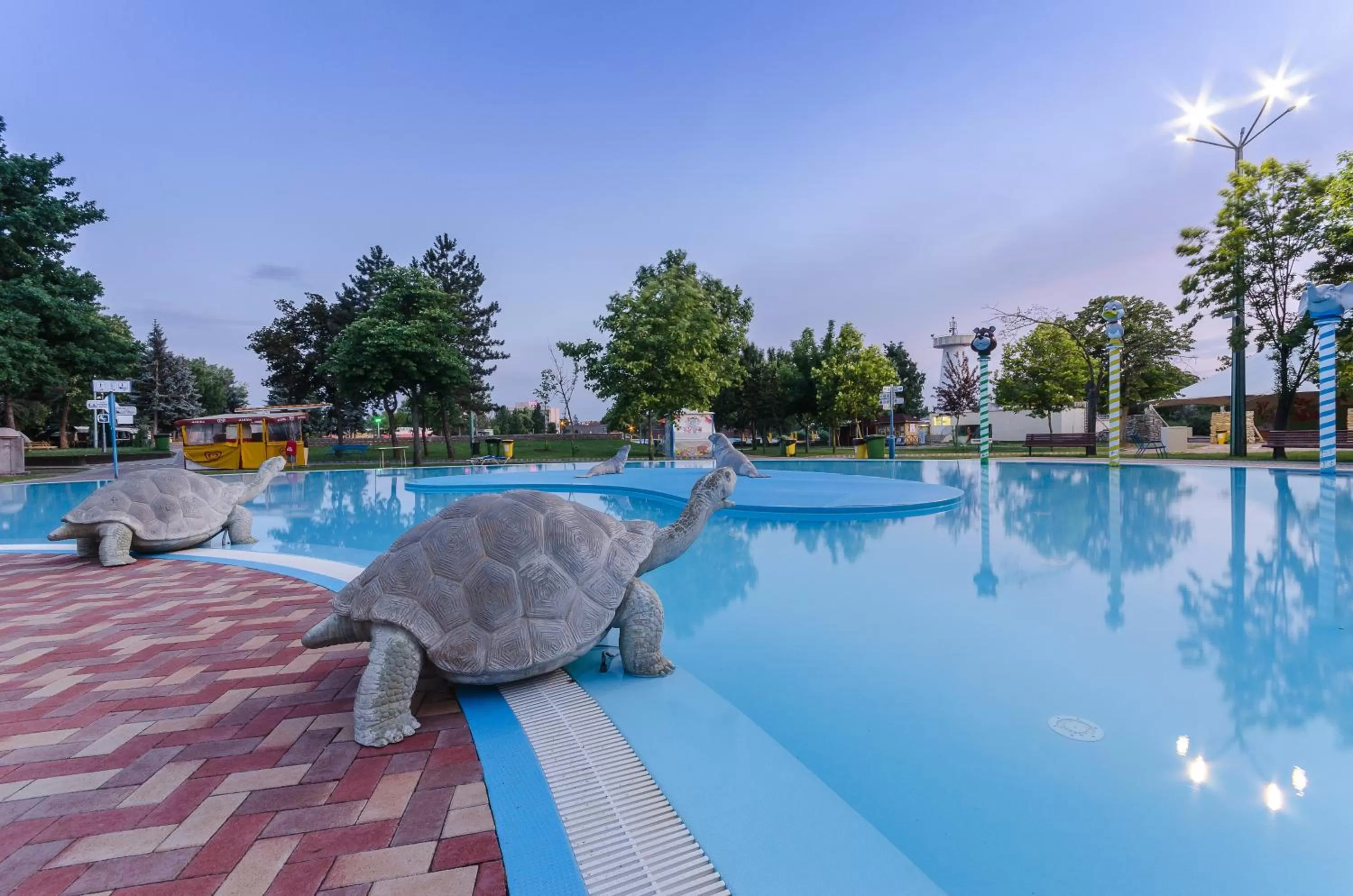 Swimming pool in Hunguest Hotel Aqua Sol