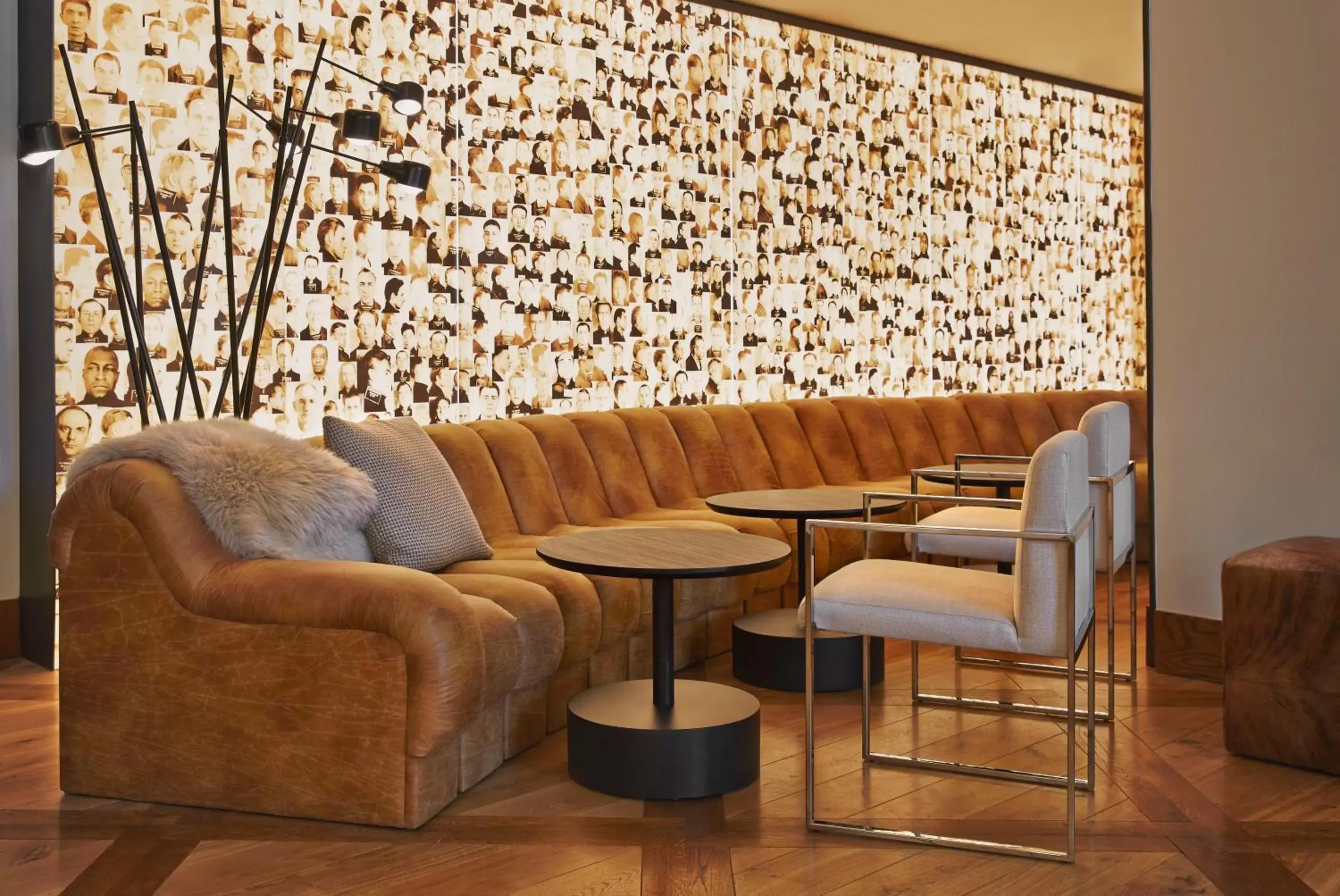 Living room in Hotel Zetta San Francisco Living room in Hotel Zetta San Francisco