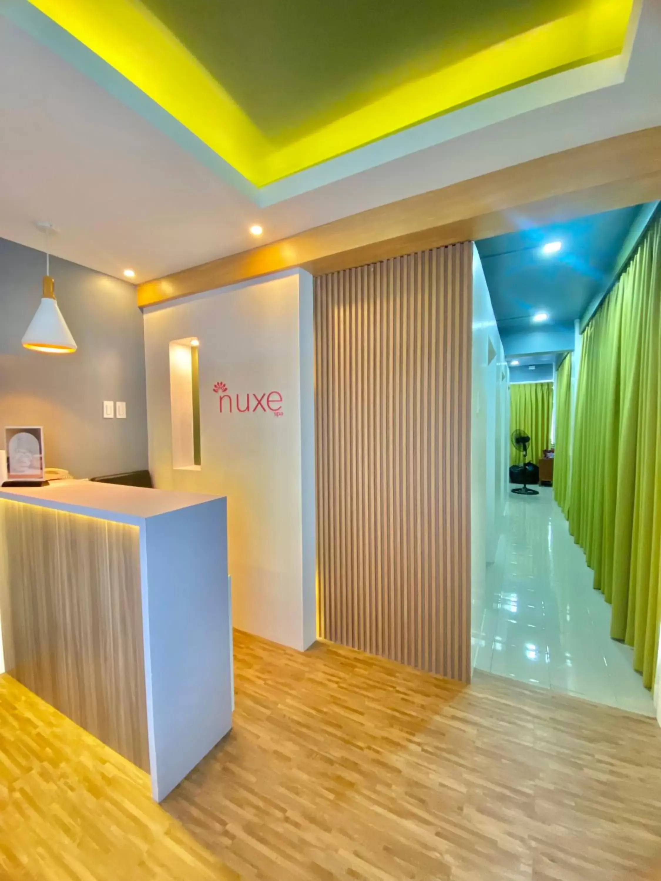 Massage, Lobby/Reception in Prime Asia Hotel
