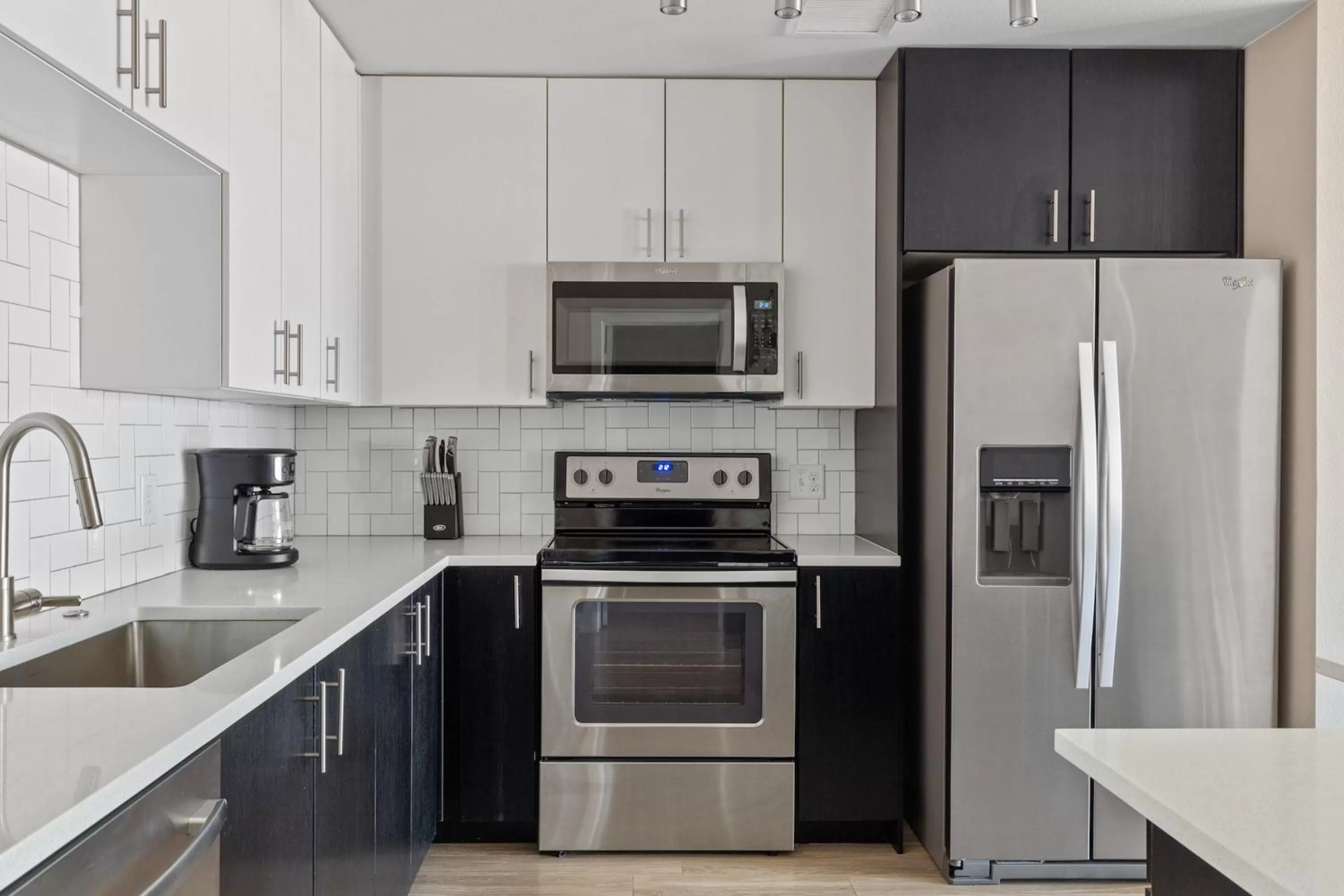 Kitchen or kitchenette in Kasa Union Station Denver