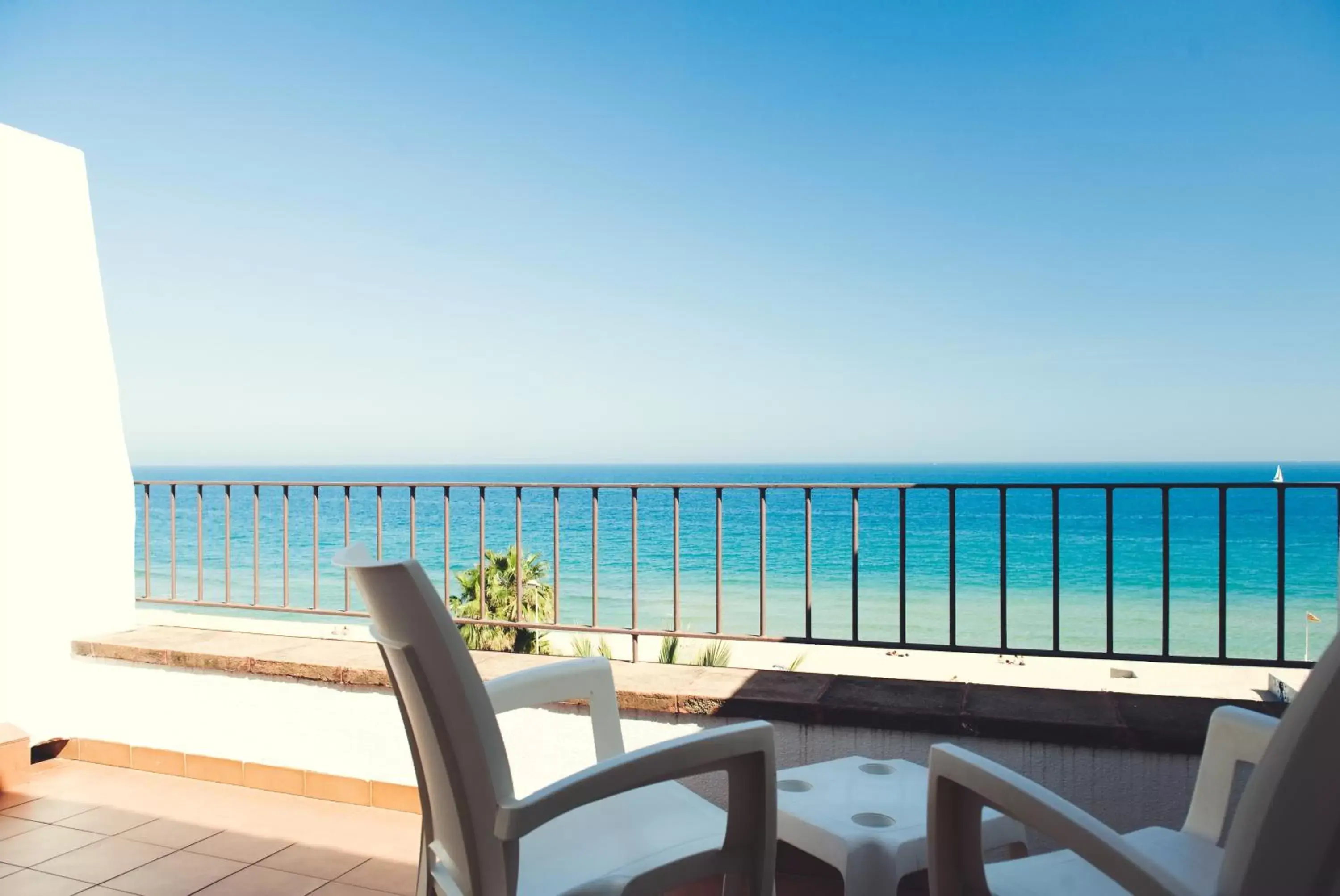 Balcony/Terrace, Sea View in Hotel Miramar Badalona