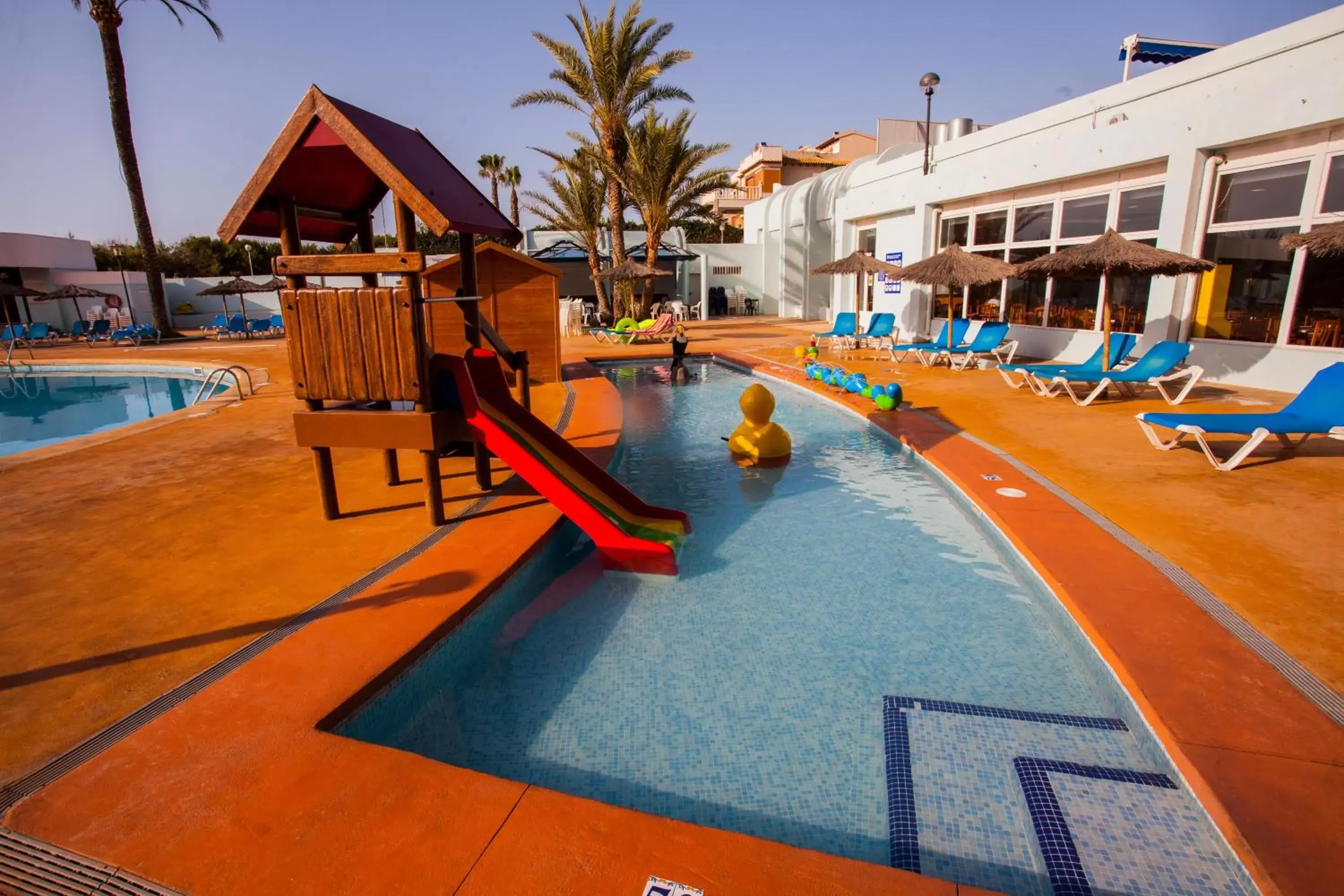 Balcony/Terrace, Water Park in Hotel Playas de Guardamar