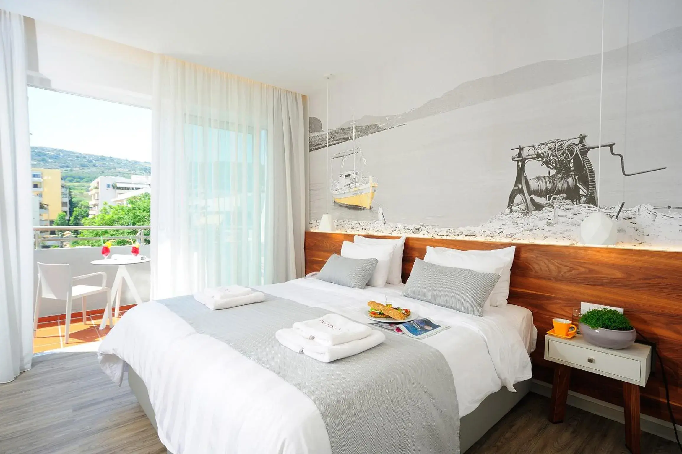 Balcony/Terrace, Bed in Atrium Ambiance Hotel Balcony/Terrace, Bed in Atrium Ambiance Hotel