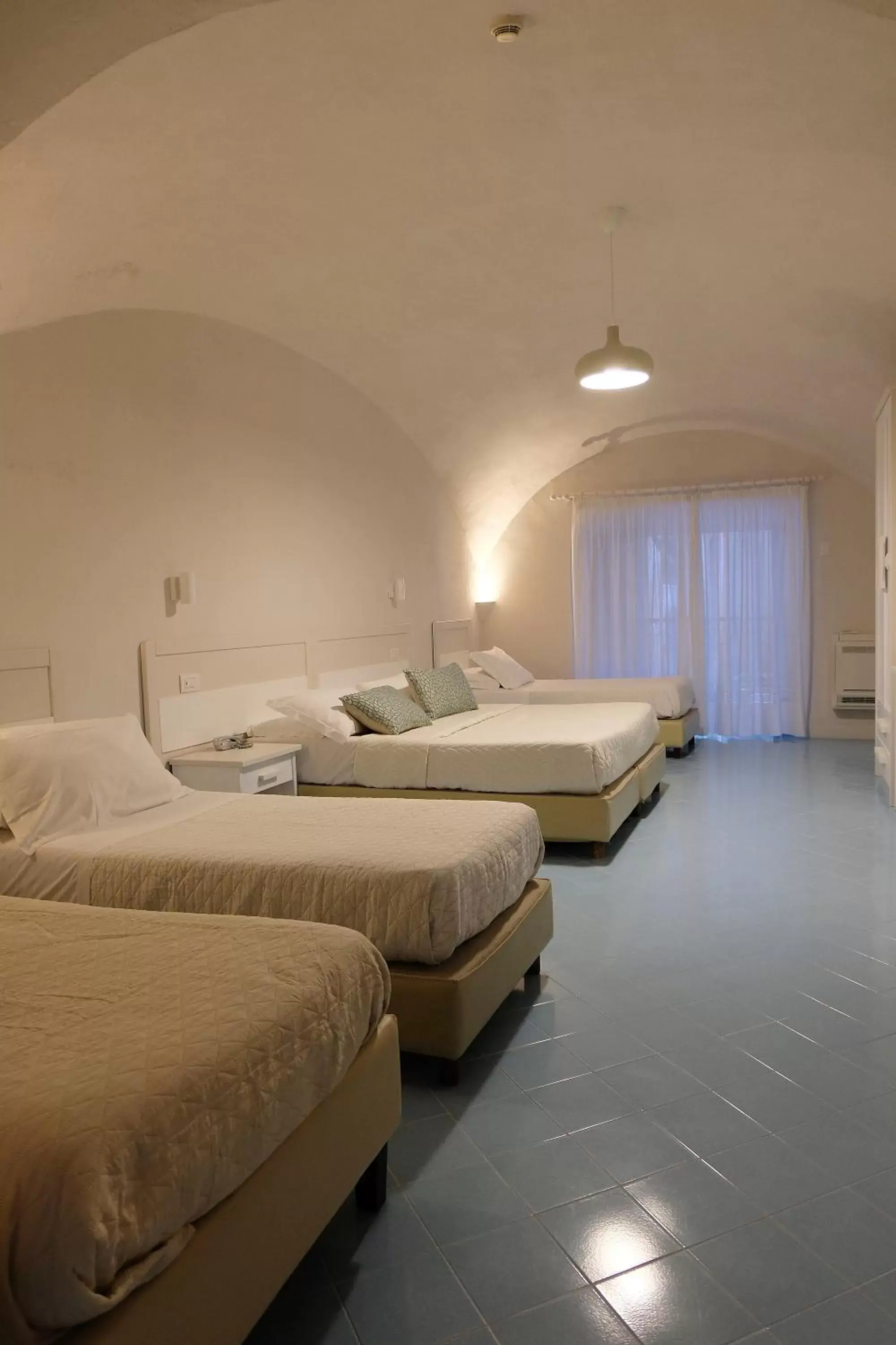 Family Room in Hotel Baia Di Puolo Family Room in Hotel Baia Di Puolo