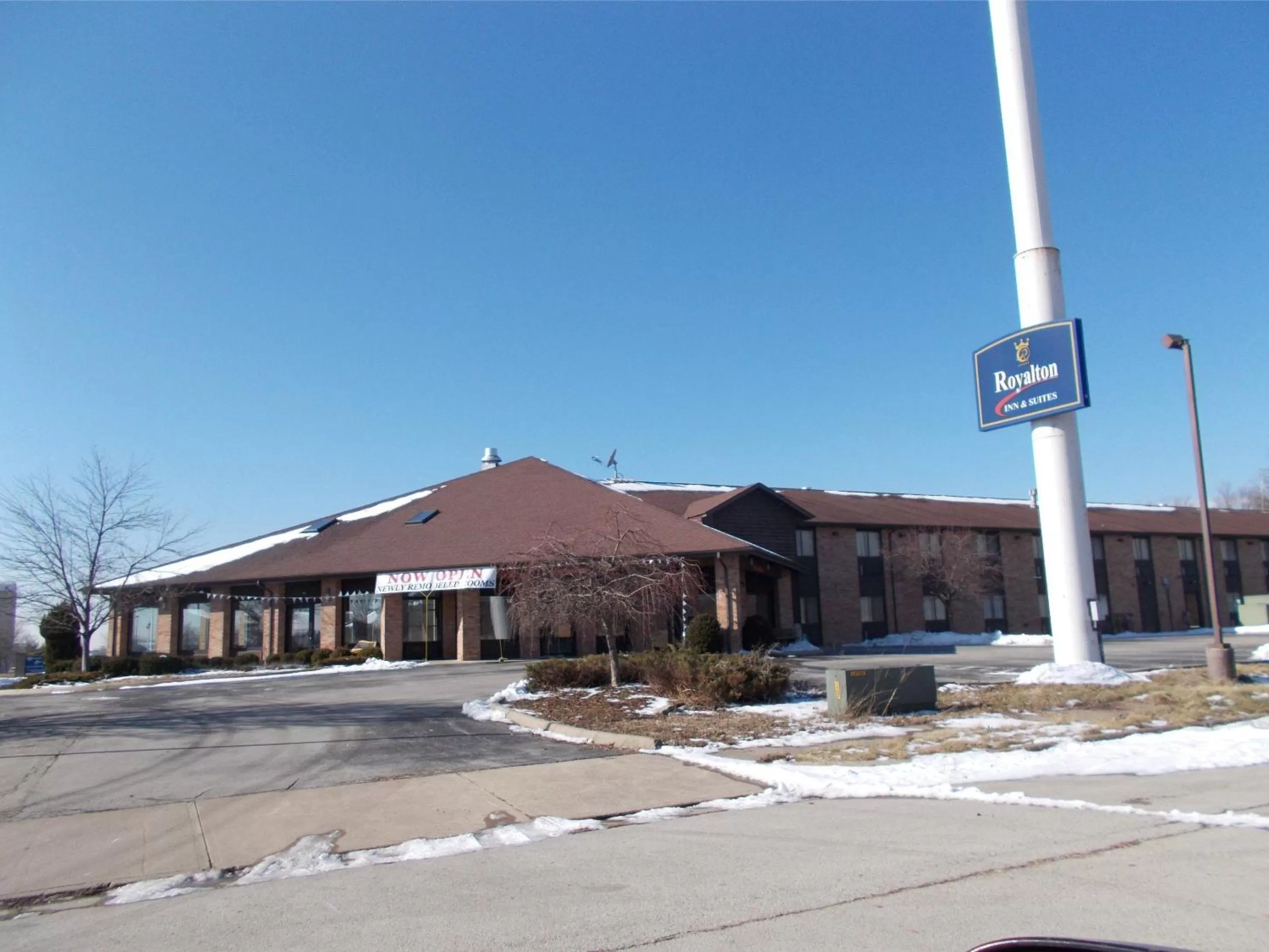 Property building in Royalton Inn and Suites, Wilmington,Ohio