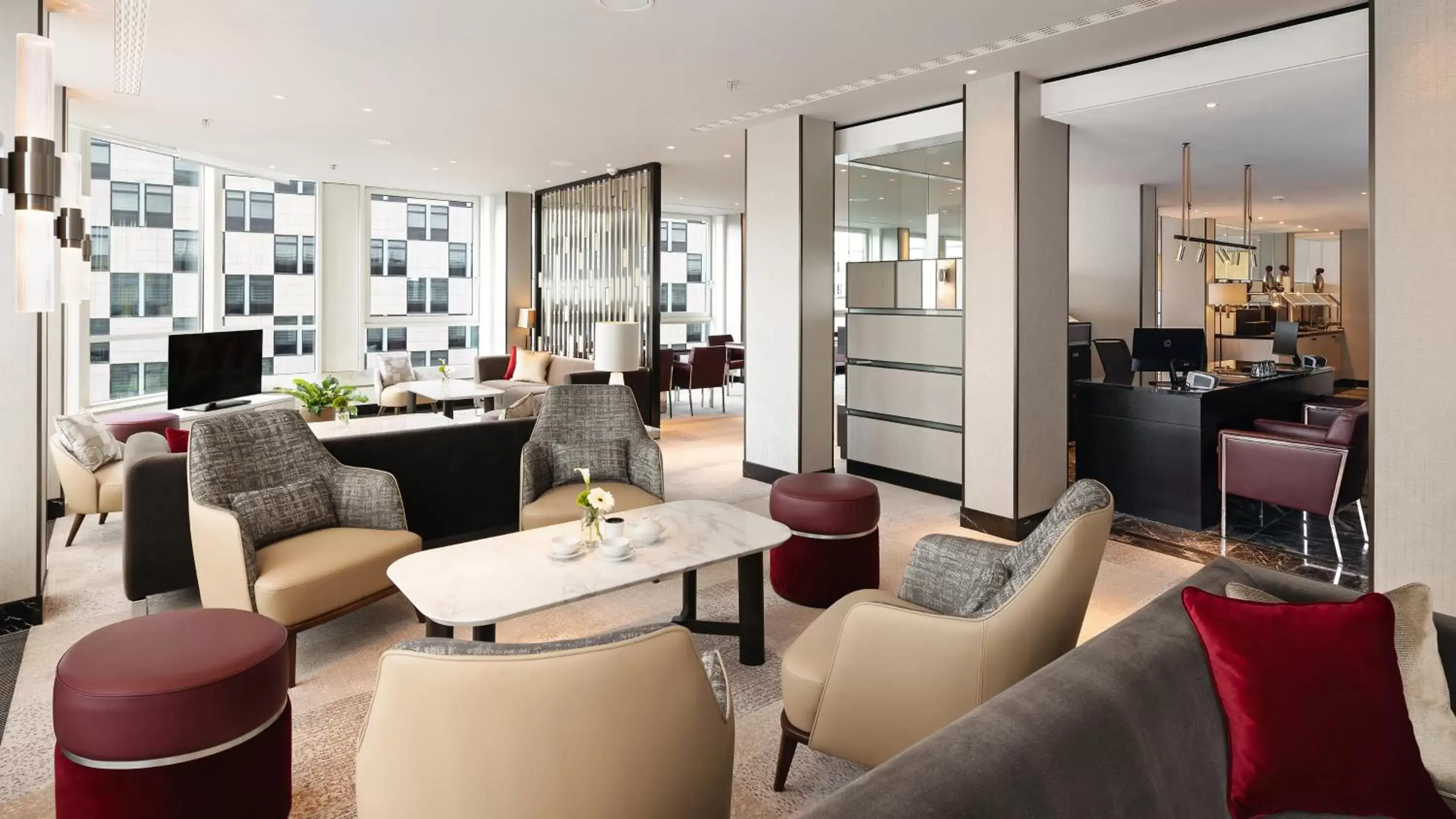 Lounge or bar in InterContinental Berlin by IHG Lounge or bar in InterContinental Berlin by IHG