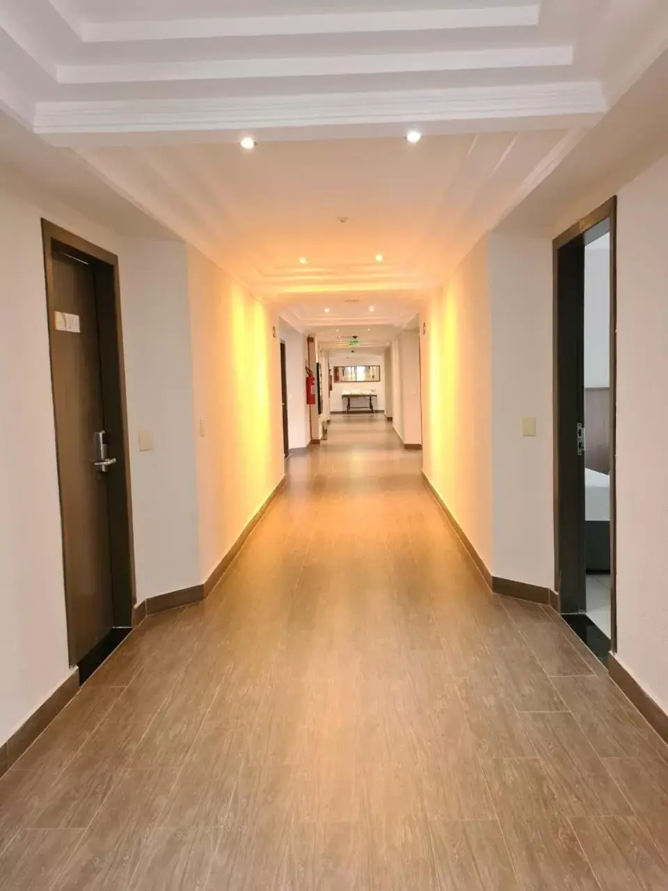 Lobby or reception in Iguassu Express Hotel Lobby or reception in Iguassu Express Hotel