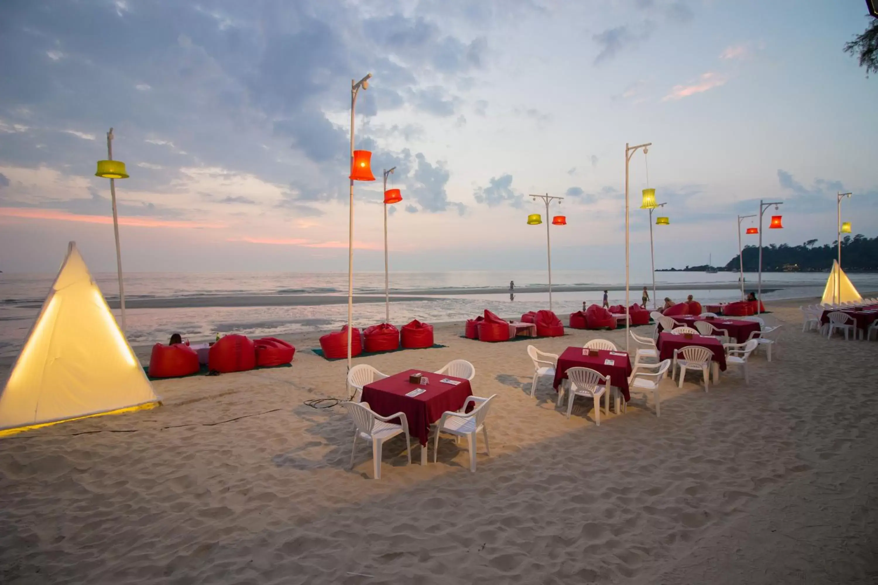 Restaurant/places to eat in Bhu Tarn Koh Chang Resort & Spa Restaurant/places to eat in Bhu Tarn Koh Chang Resort & Spa