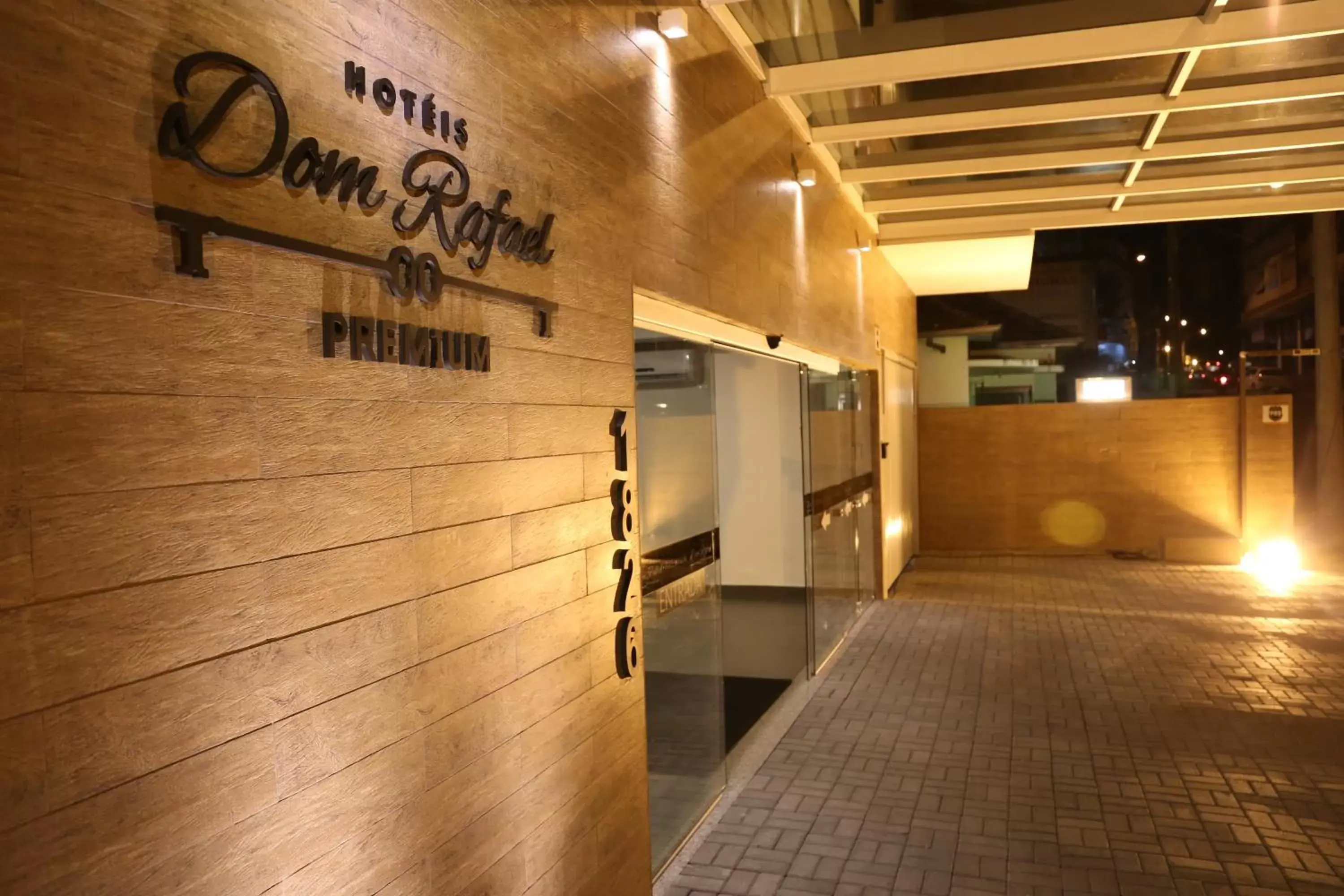 Facade/entrance in Hotel Dom Rafael Premium