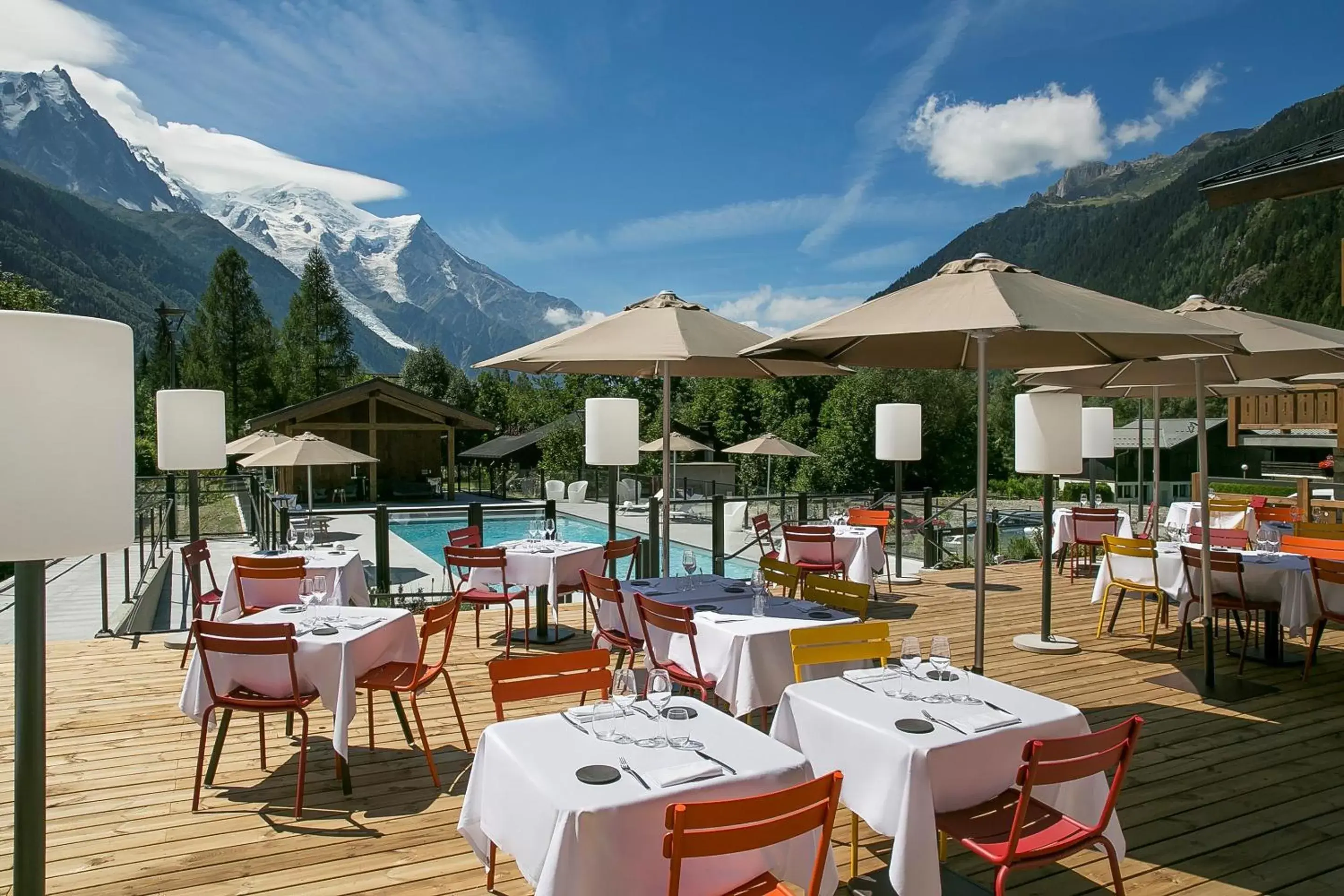 Photo of the whole room, Restaurant/Places to Eat in Excelsior Chamonix Hôtel & Spa