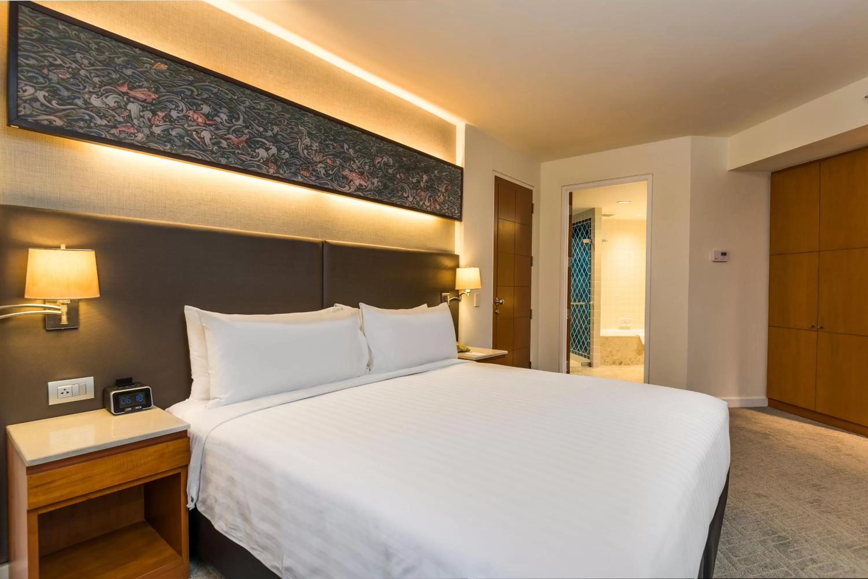 Bed in Chatrium Sathon Bangkok