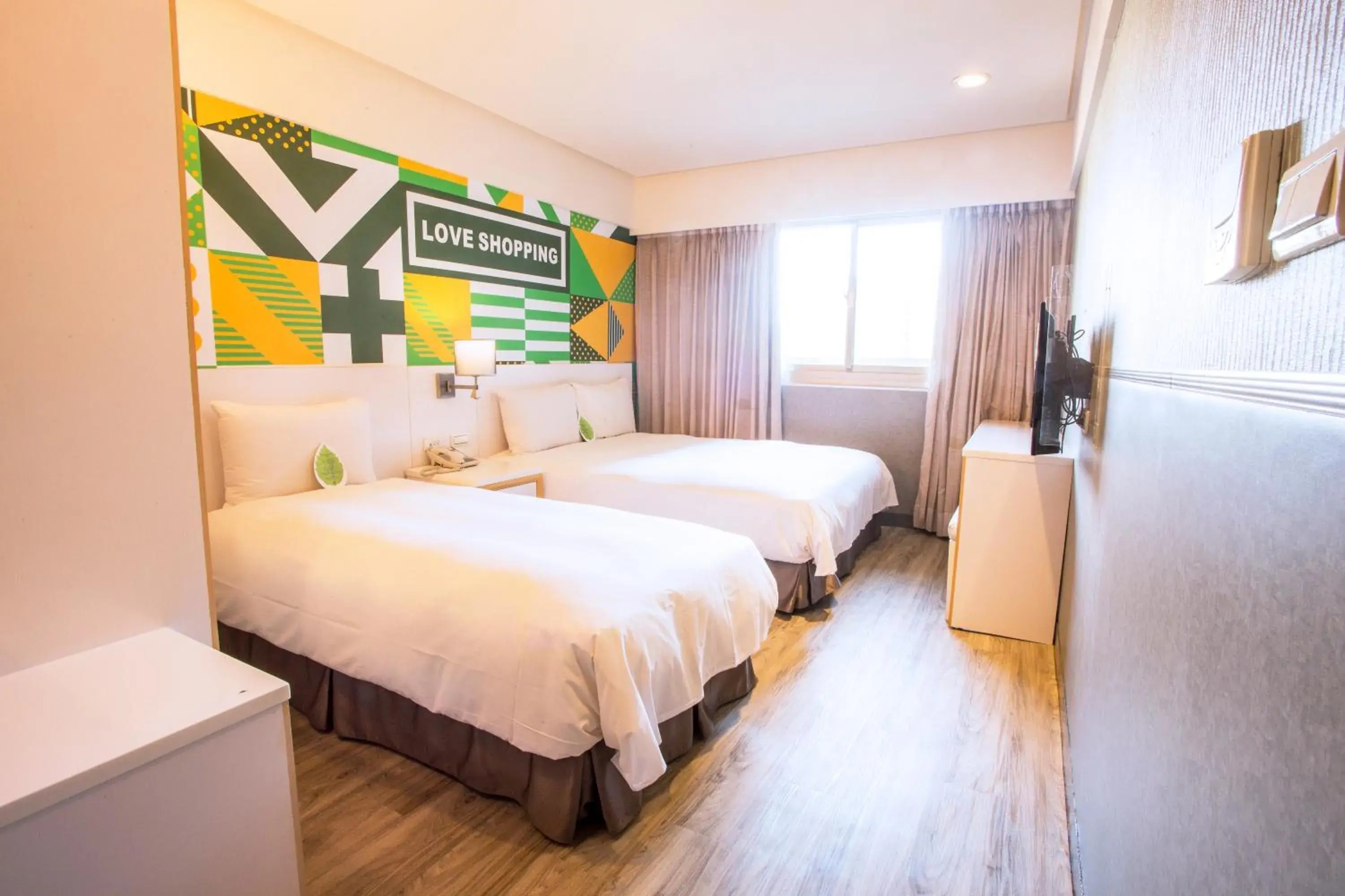 Photo of the whole room, Bed in Ximen Citizen Hotel