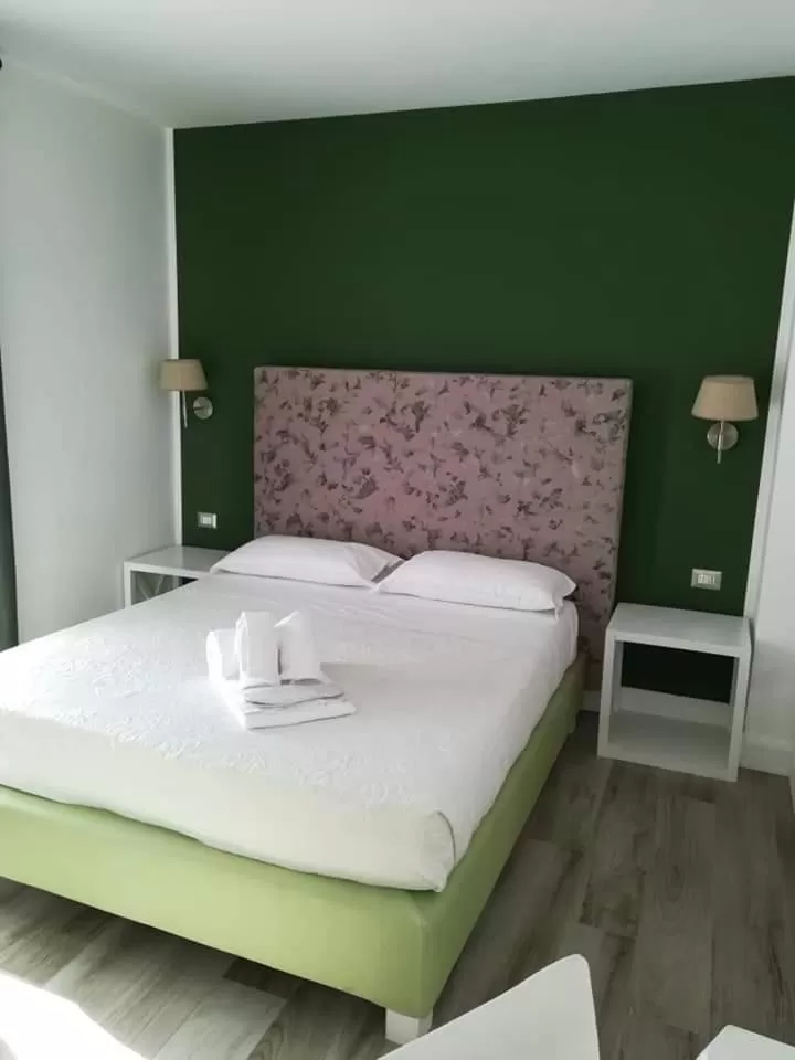 Bed in Hotel Pompei Be Green