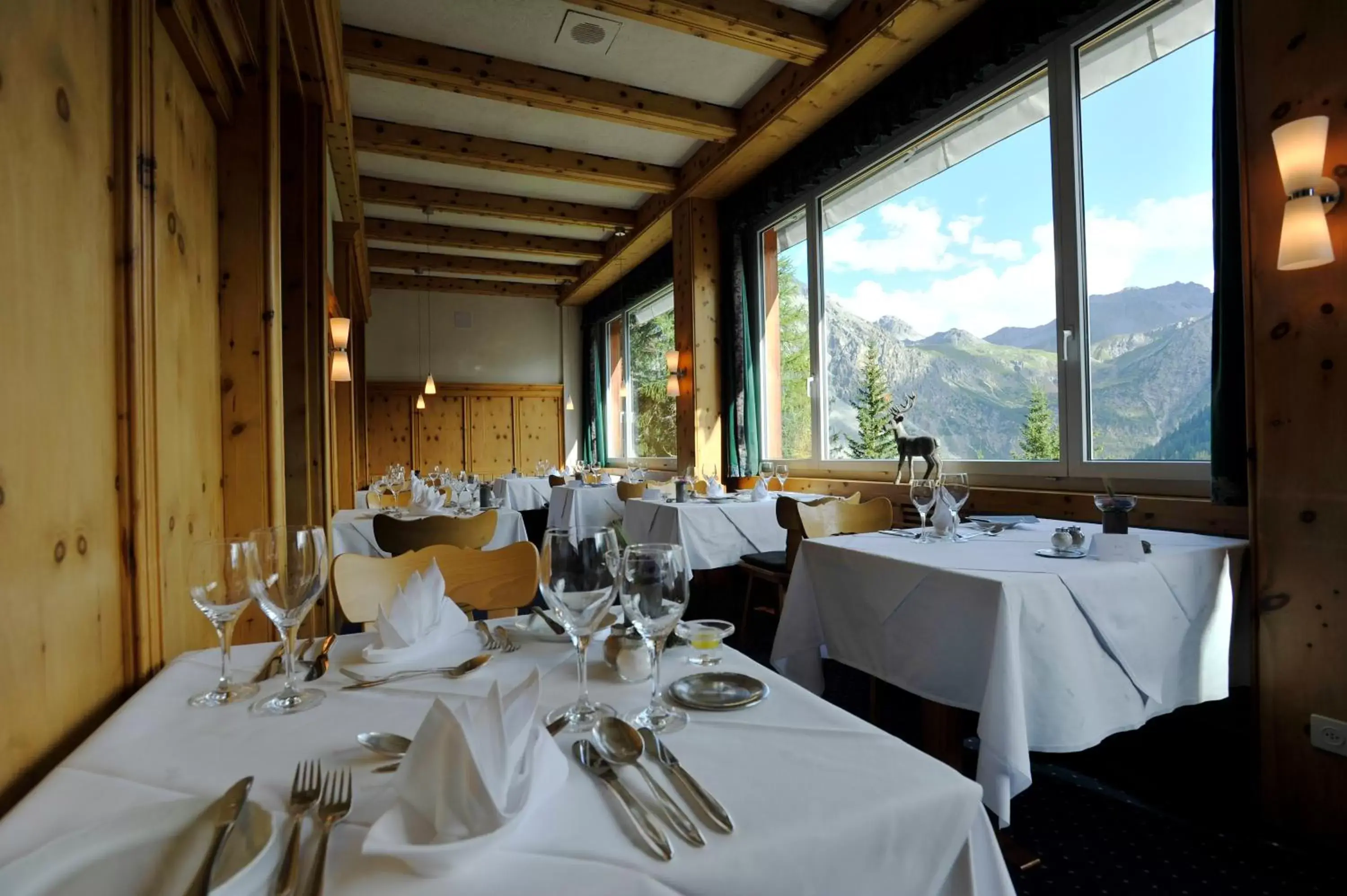 Restaurant/Places to Eat in Blatter's Arosa Hotel & Bella Vista SPA