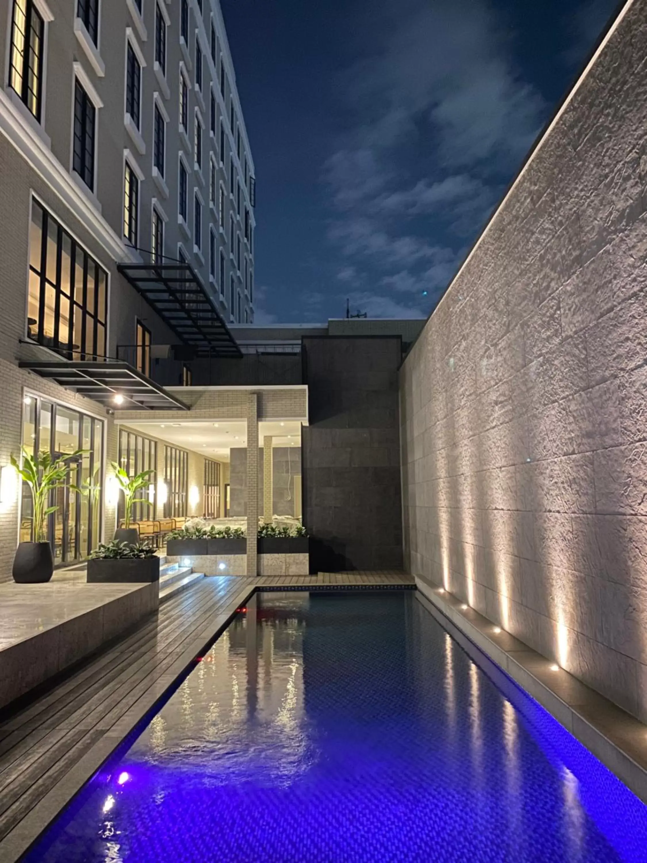 Night, Swimming Pool in Maia Hotel Jakarta Night, Swimming Pool in Maia Hotel Jakarta