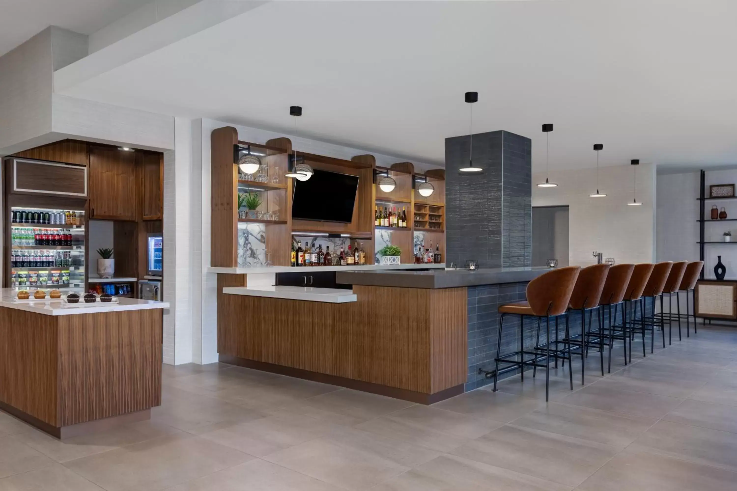 Lounge or bar in DoubleTree by Hilton Las Vegas East Flamingo