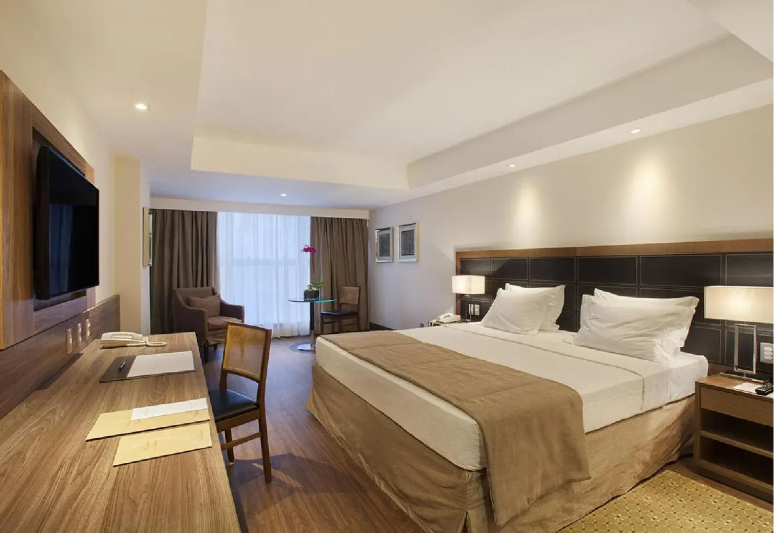 Photo of the whole room, Bed in Windsor Oceanico Hotel Photo of the whole room, Bed in Windsor Oceanico Hotel