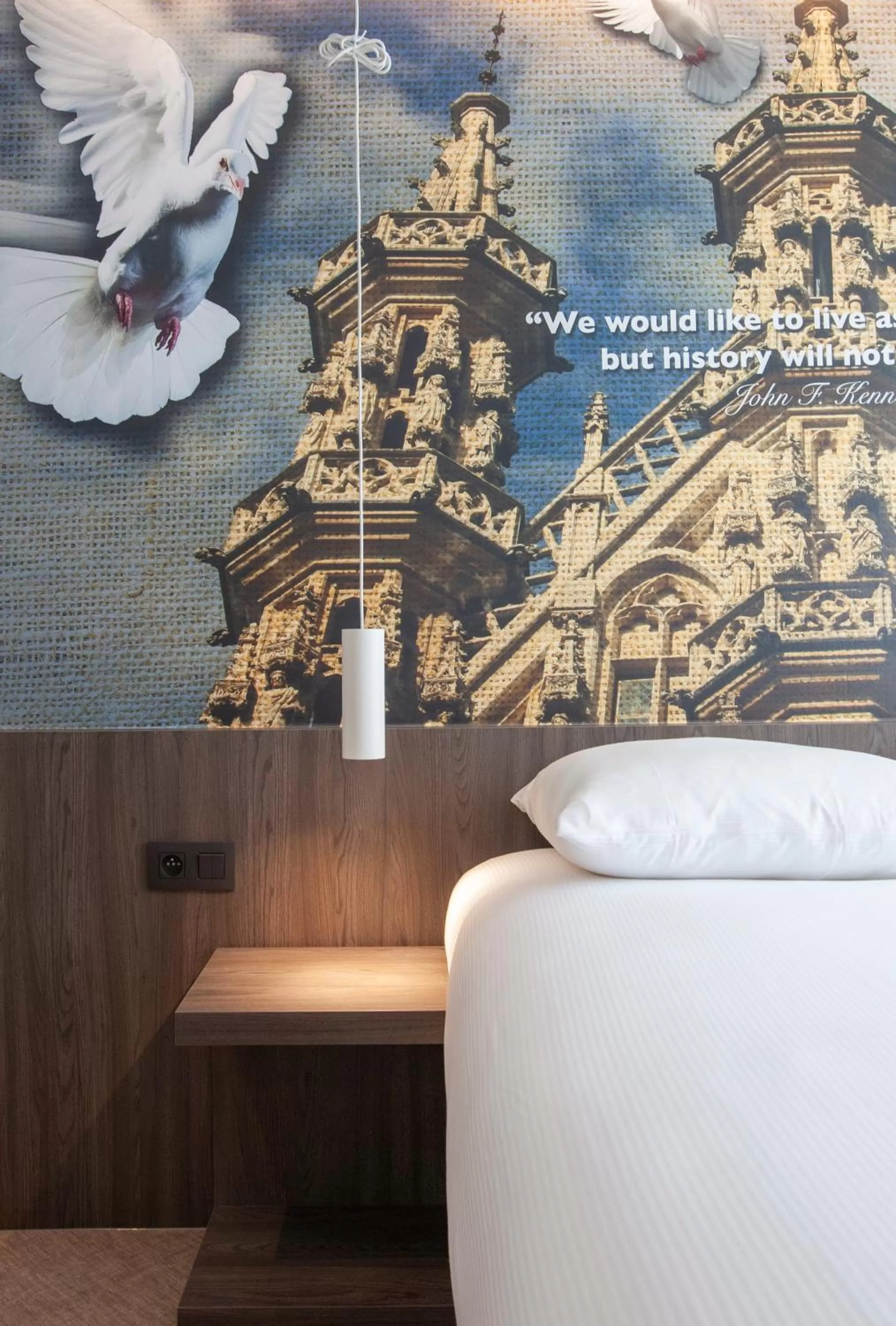 Bed in Hotel The Shepherd