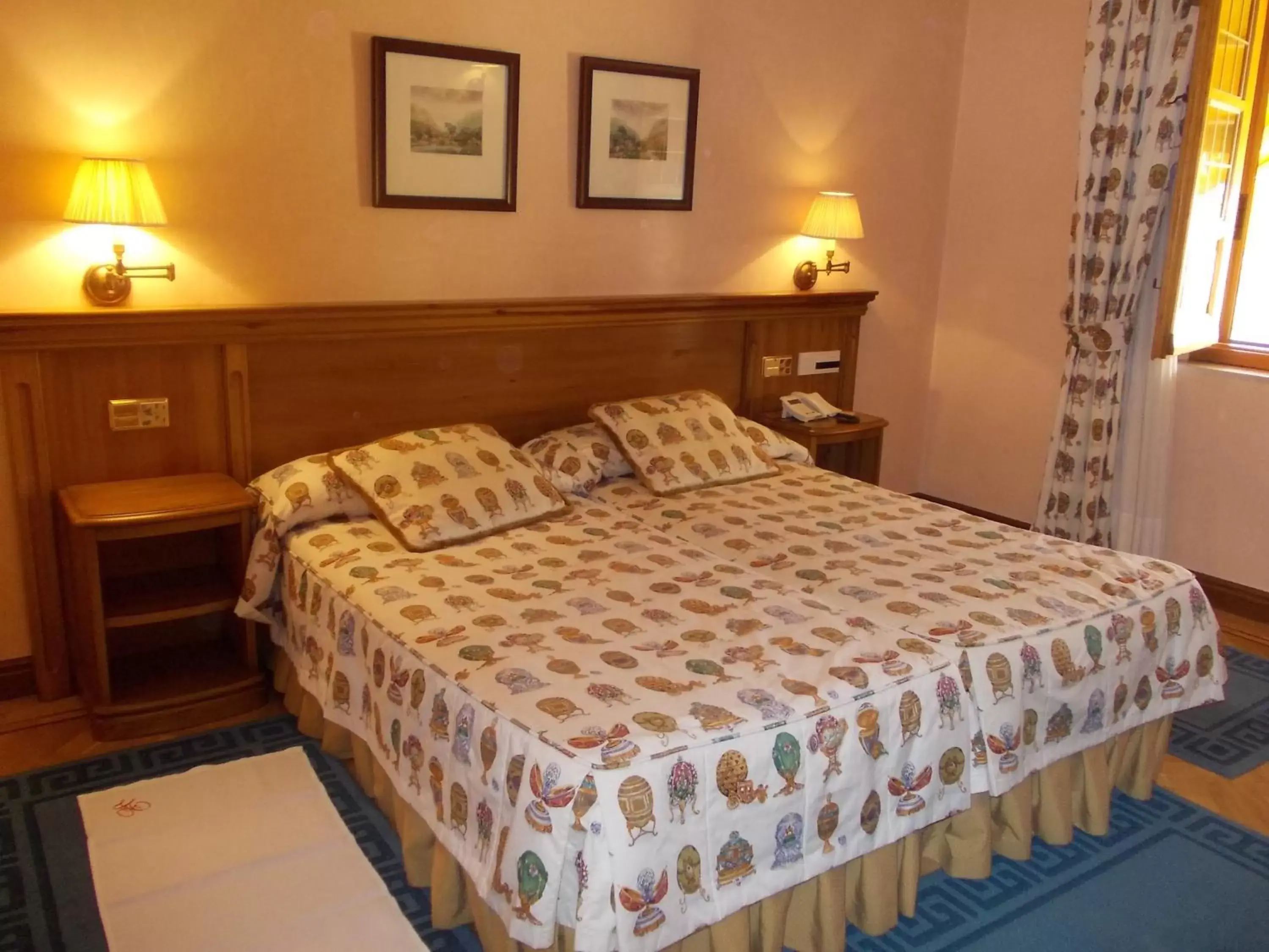Bed in Hotel Torremilanos