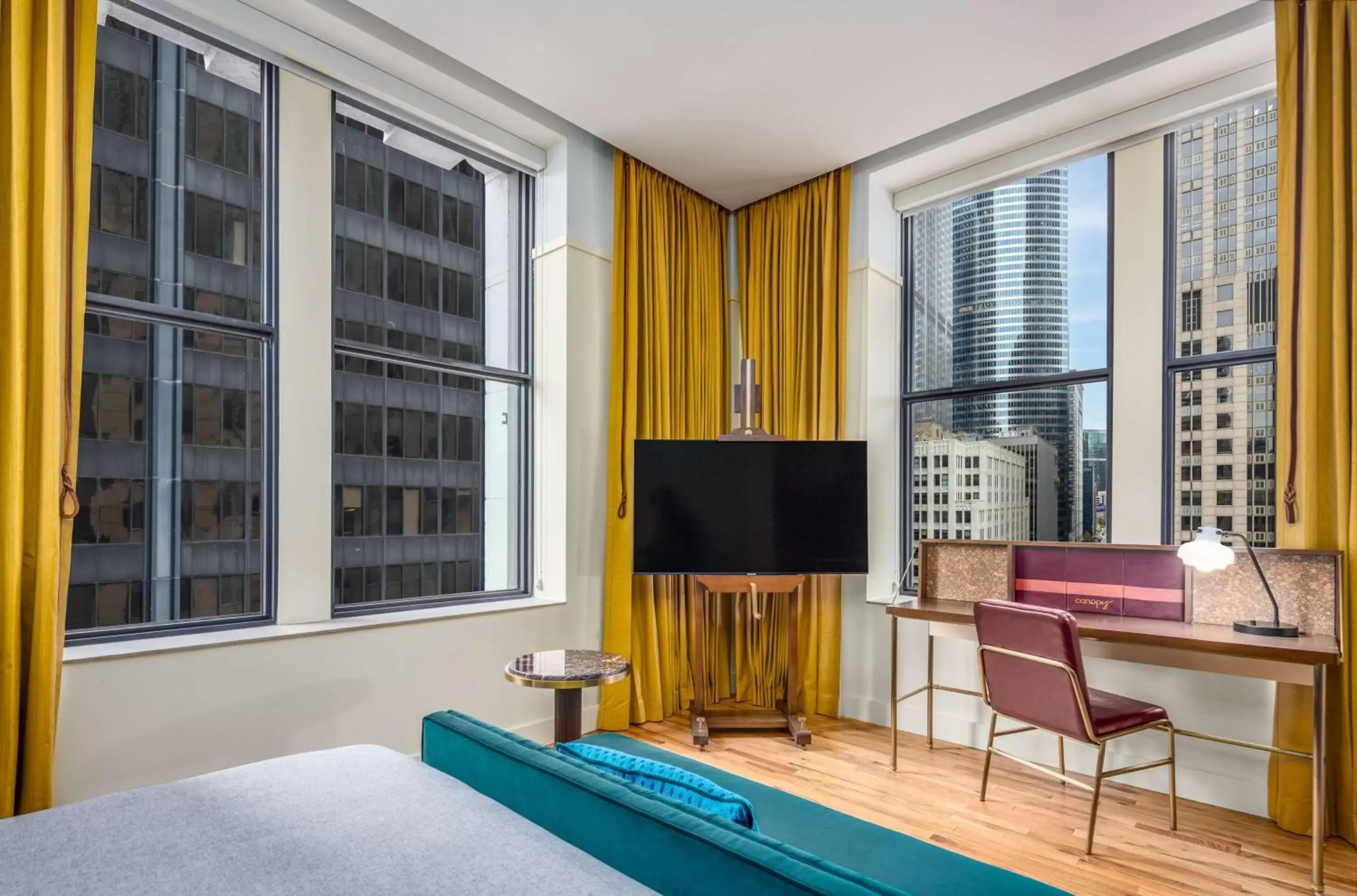 Bedroom, TV/Entertainment Center in Canopy By Hilton Chicago Central Loop