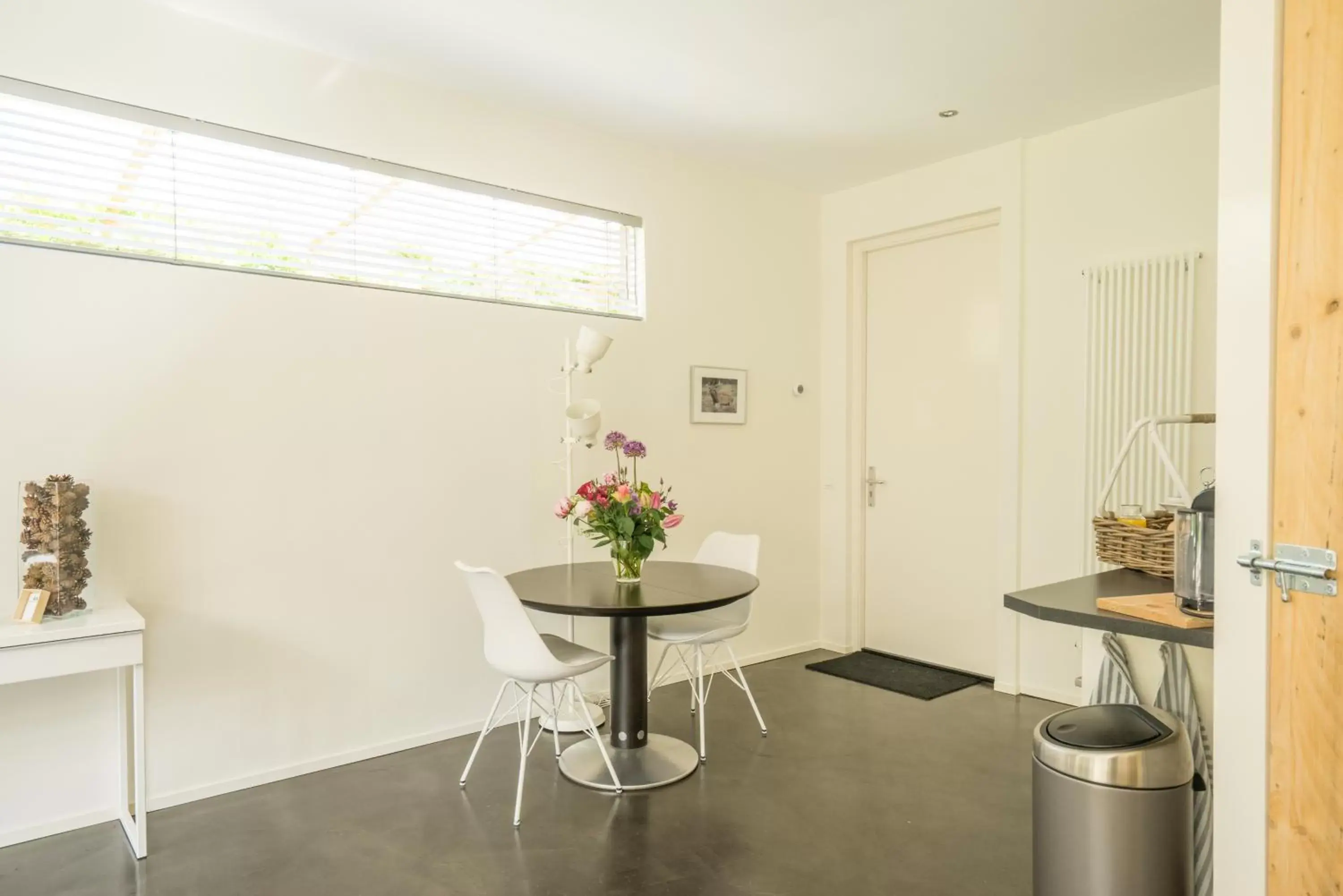 Dining area, Kitchen/Kitchenette in B&Bveluwezoom