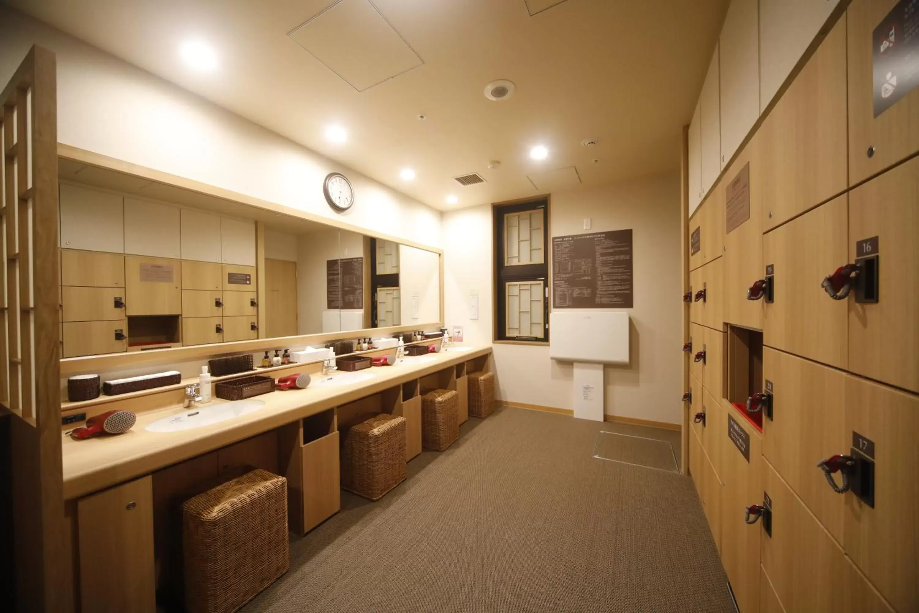 Spa and wellness centre/facilities, Kitchen/Kitchenette in Dormy Inn Premium Osaka Kitahama