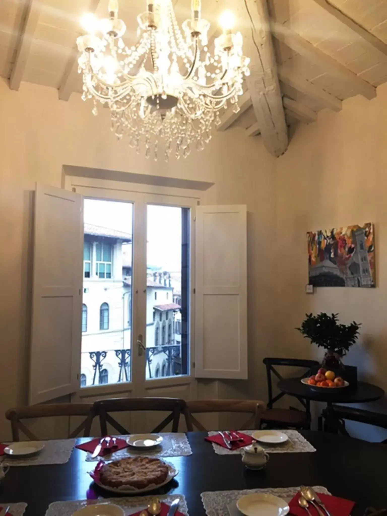 Communal kitchen, Restaurant/Places to Eat in Tornabuoni View