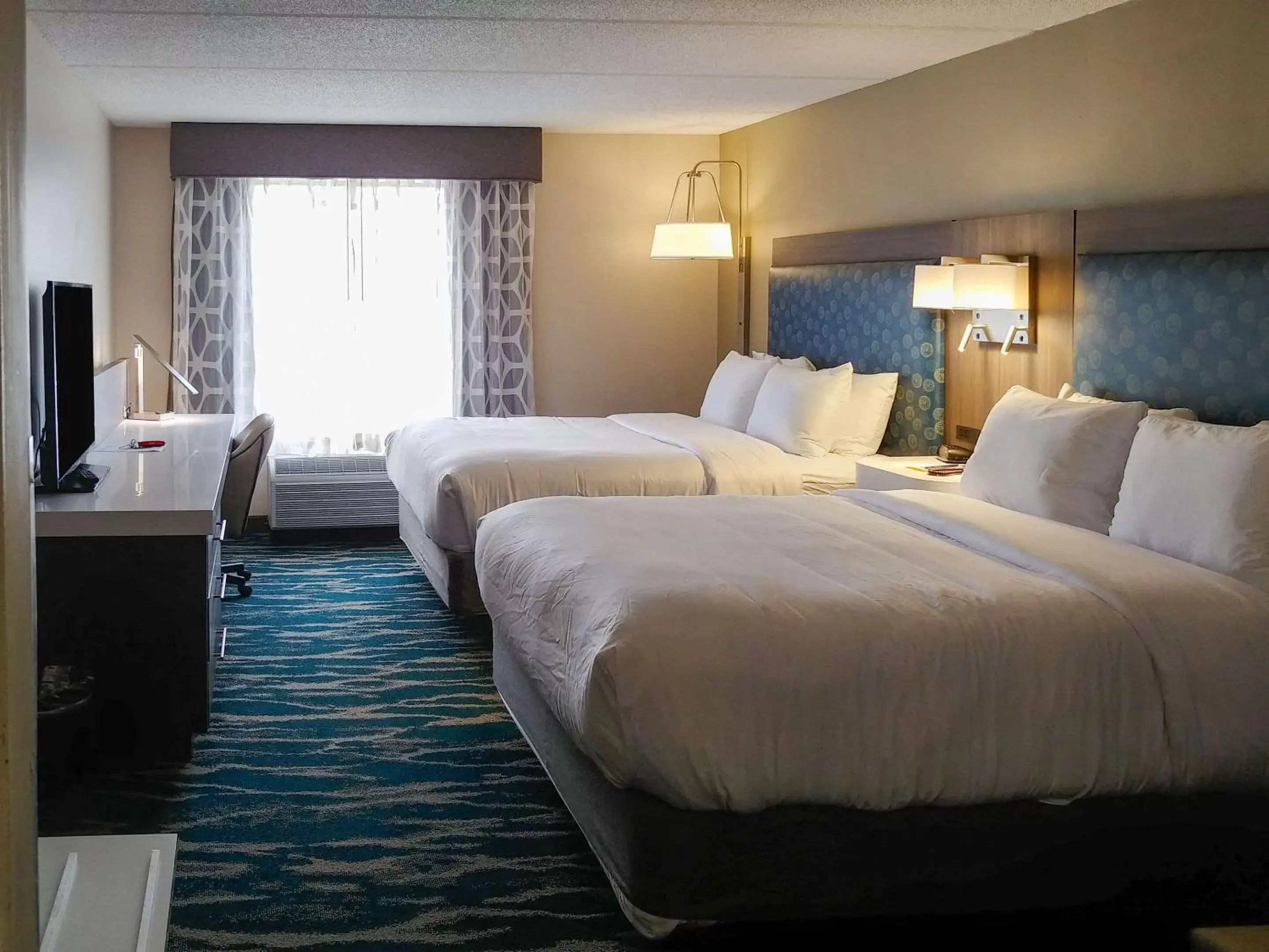 Photo of the whole room, Bed in Comfort Inn & Suites Greenville Near Convention Center