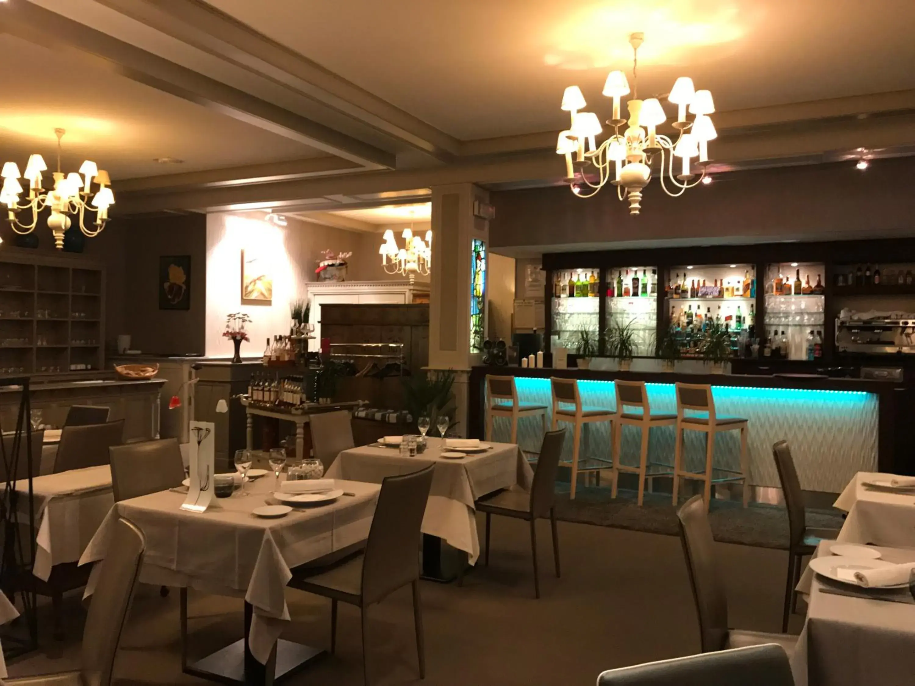 Restaurant/Places to Eat in Hôtel Le Goyen