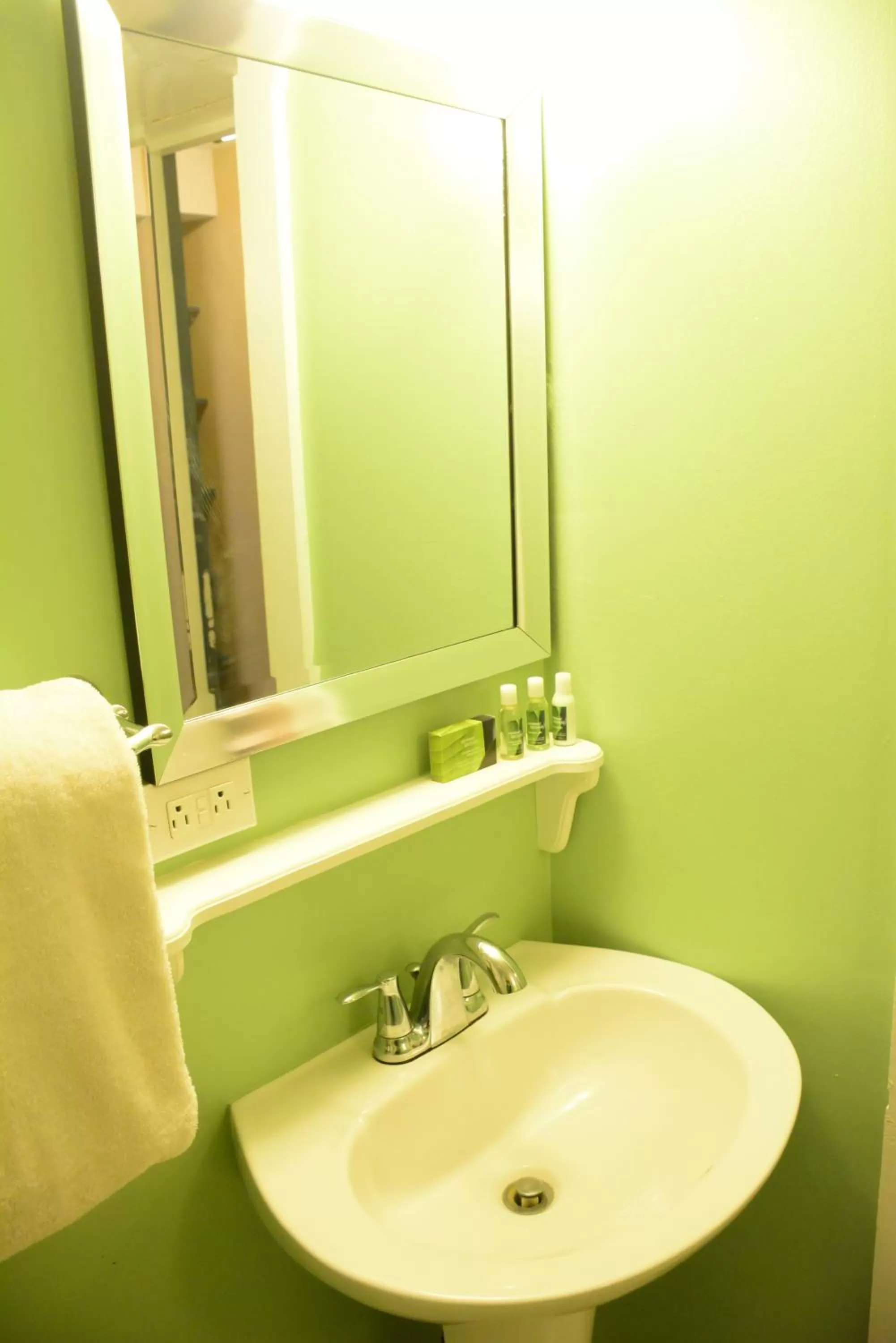 Bathroom in Stone Soup Inn