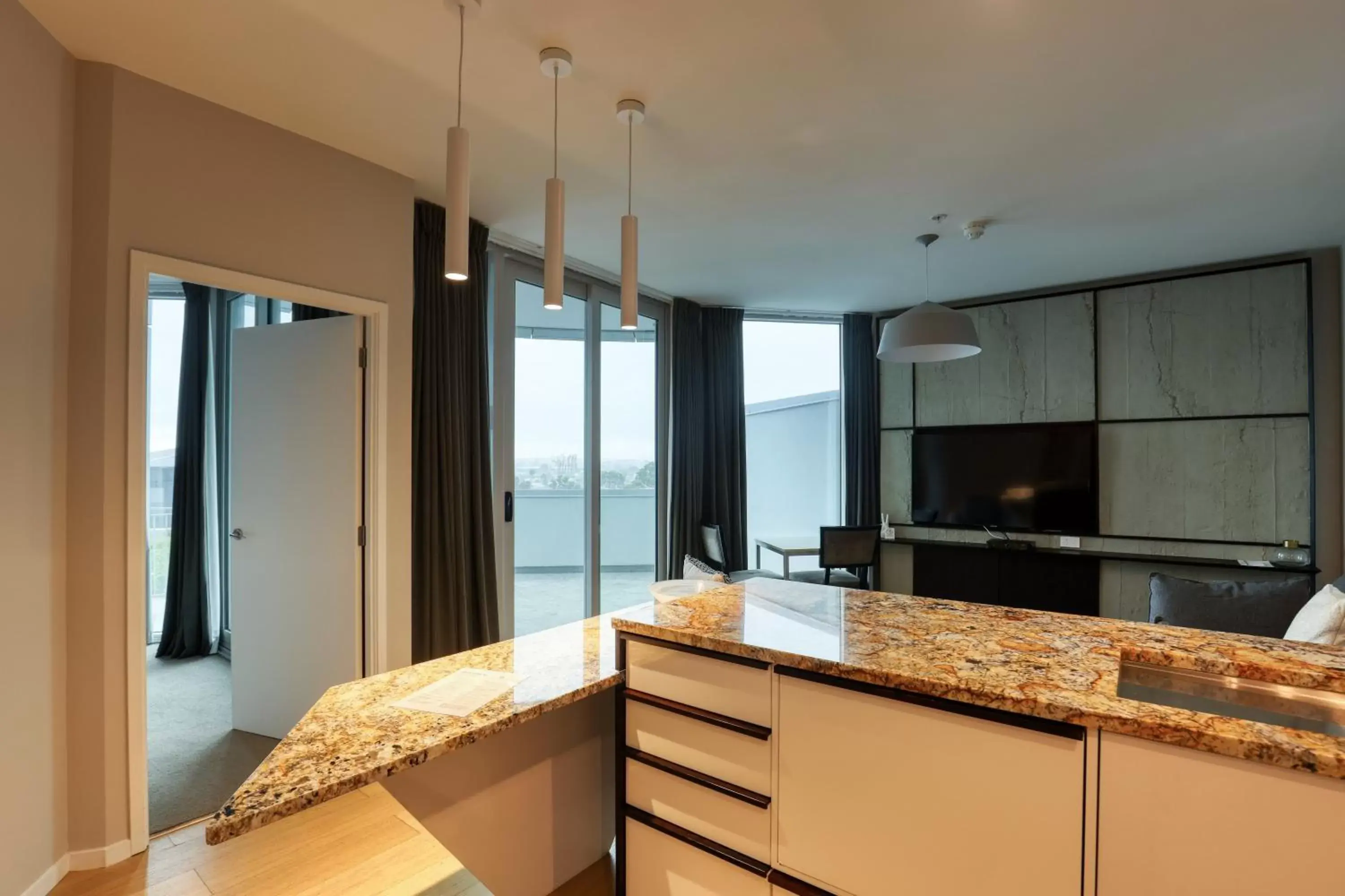 kitchen, Kitchen/Kitchenette in Ramada Suites by Wyndham Nautilus Orewa