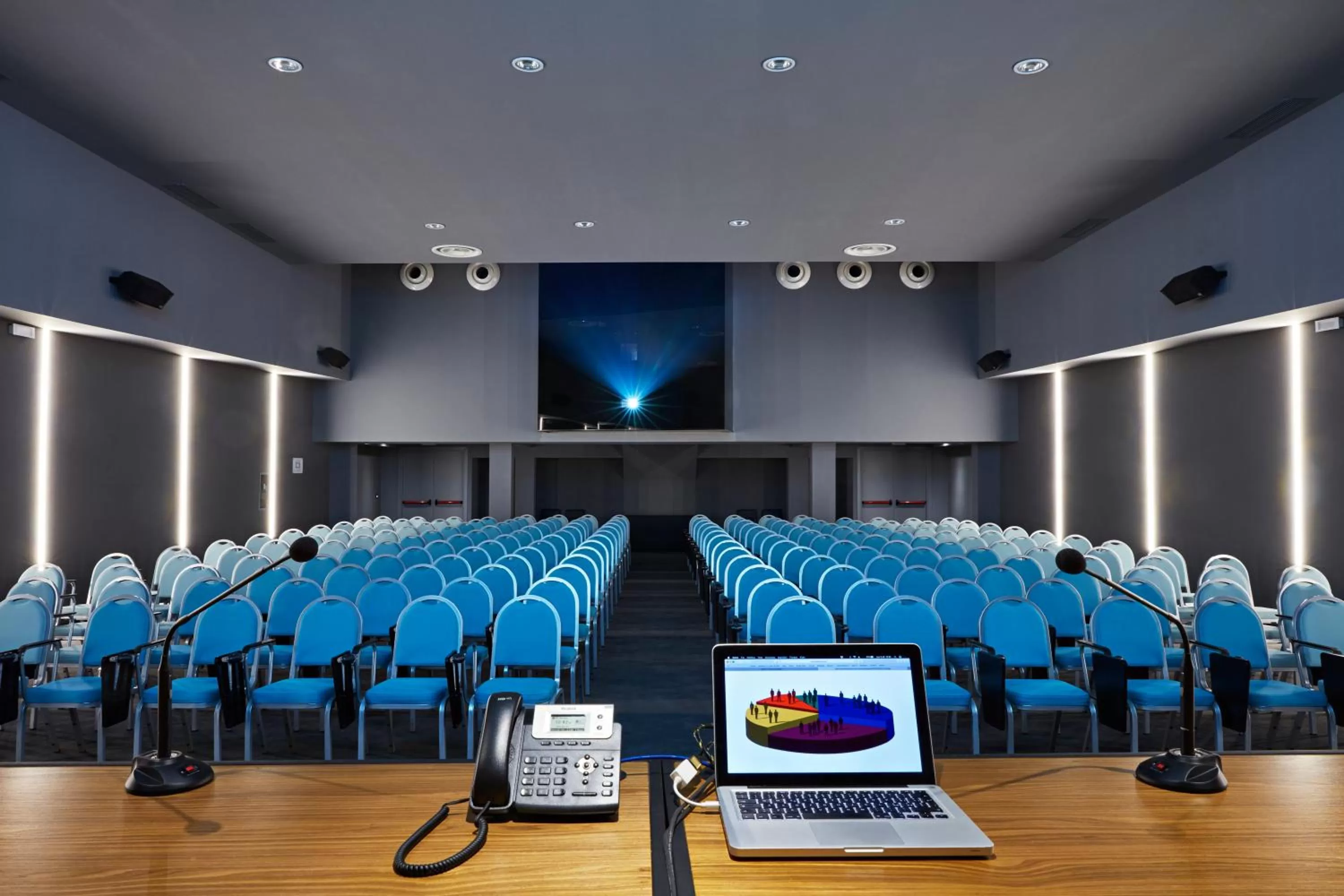 Meeting/conference room in Hotel The Building