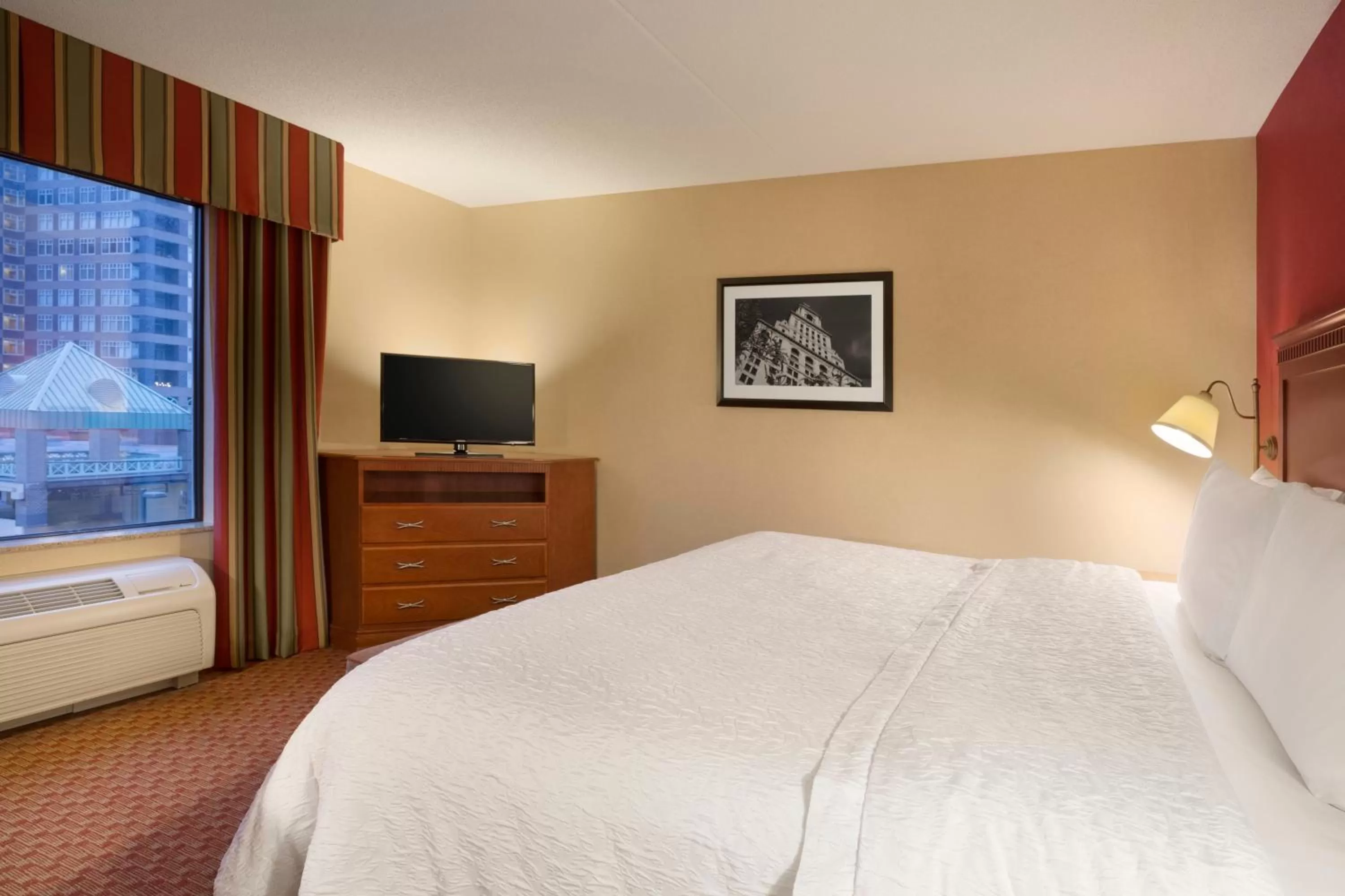 Hampton Inn & Suites East Hartford