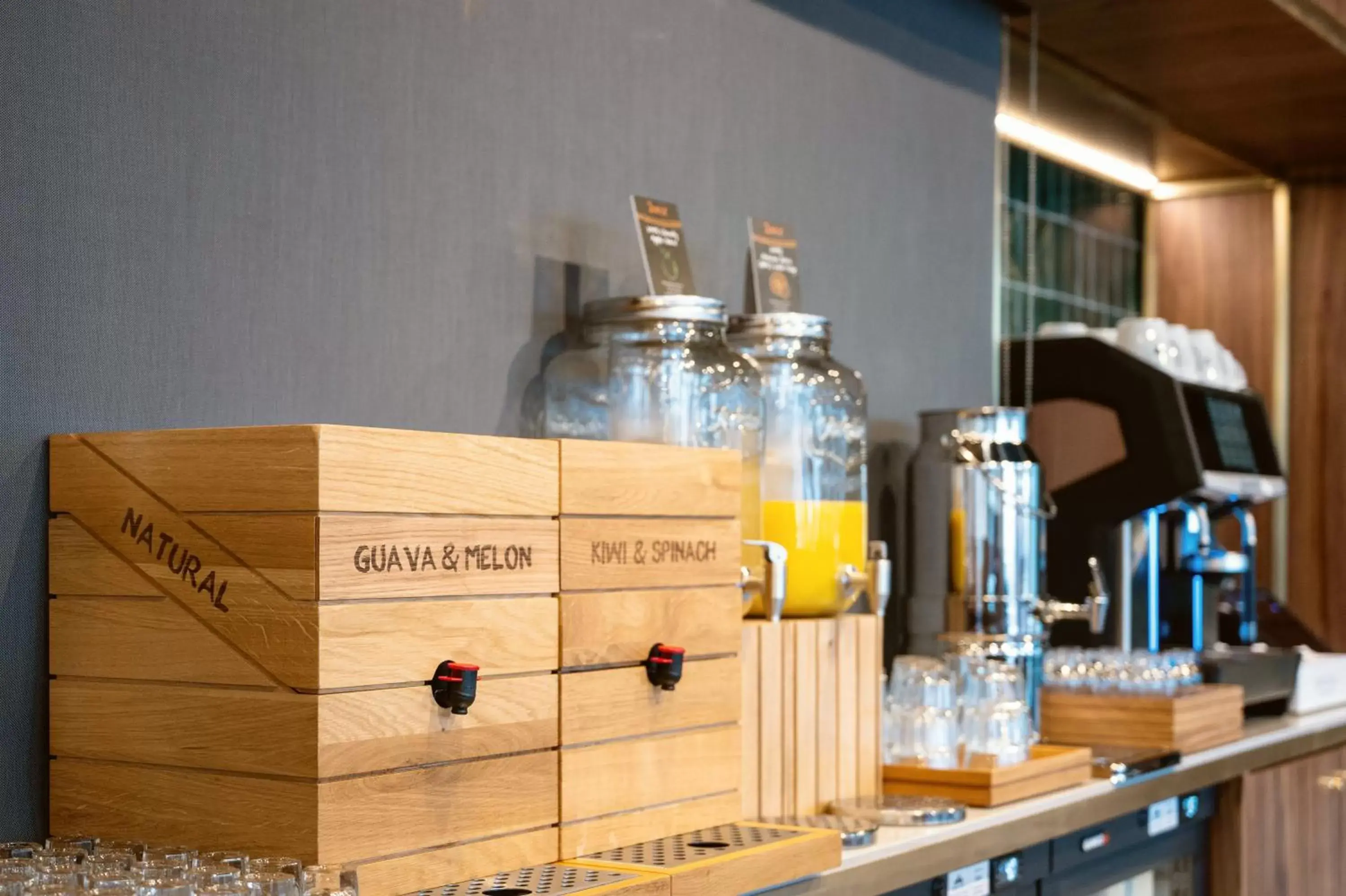 Breakfast in Wilde Aparthotels Manchester City Centre Breakfast in Wilde Aparthotels Manchester City Centre