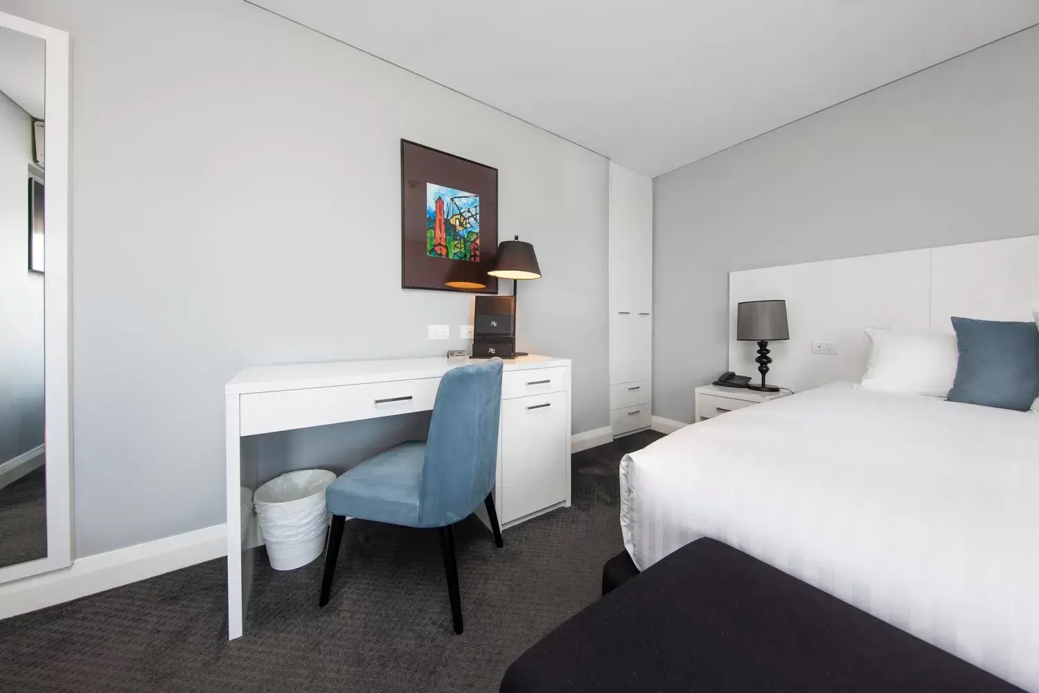Photo of the whole room, Bed in Canberra Rex Hotel