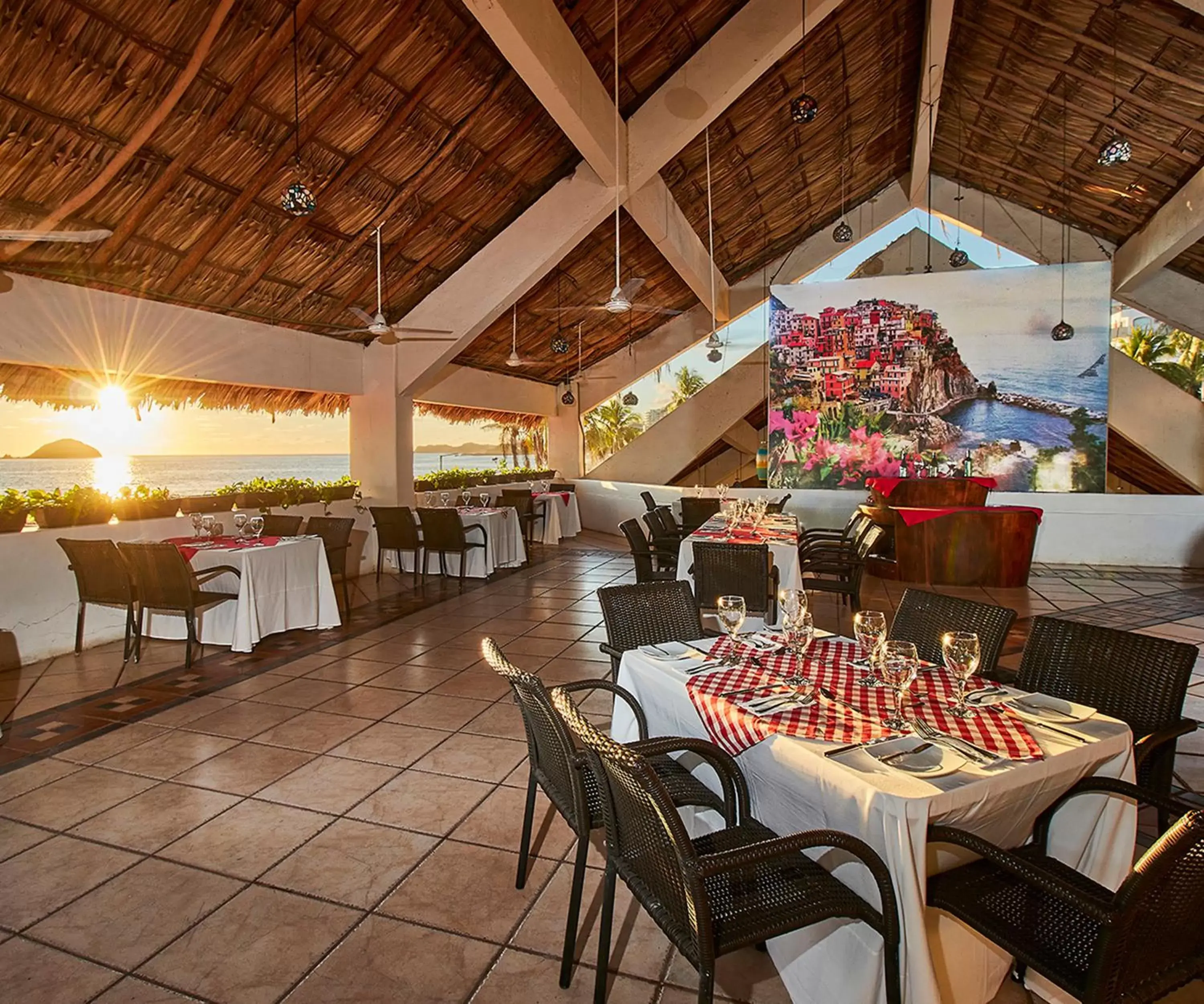 Restaurant/Places to Eat in Krystal Ixtapa