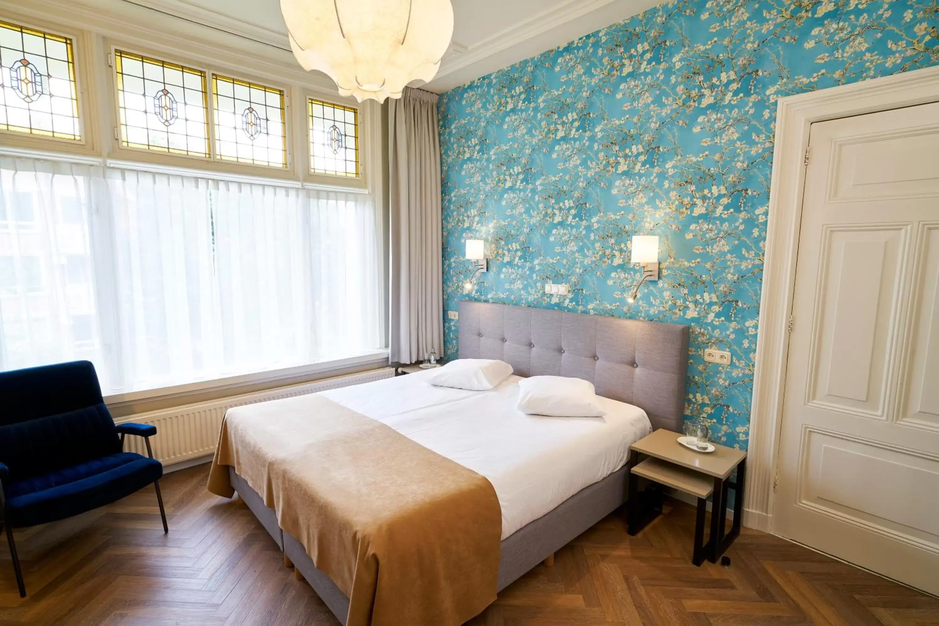 Bed in Hotel Van Walsum