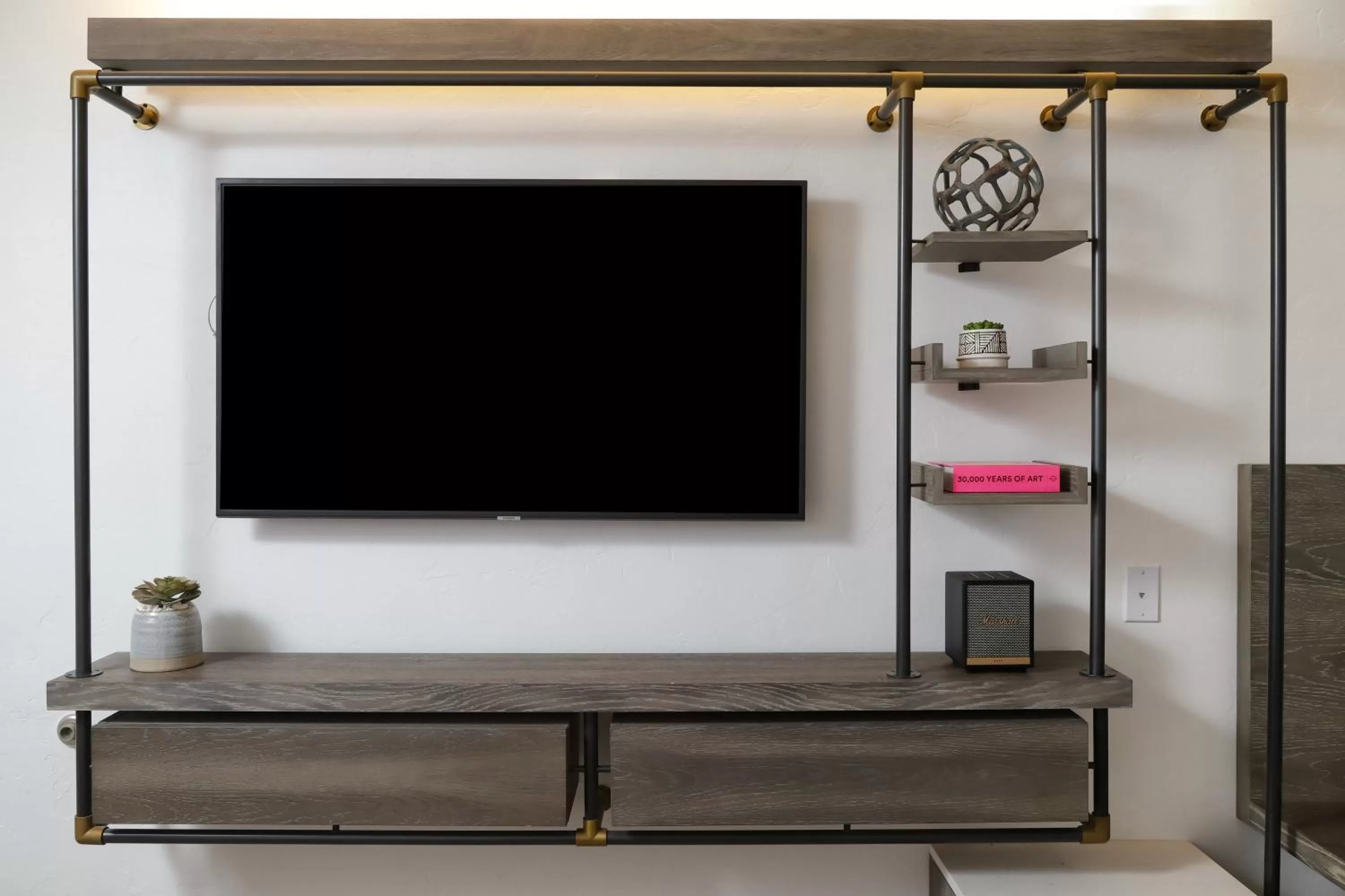 Decorative detail in voco The Tuxon by IHG