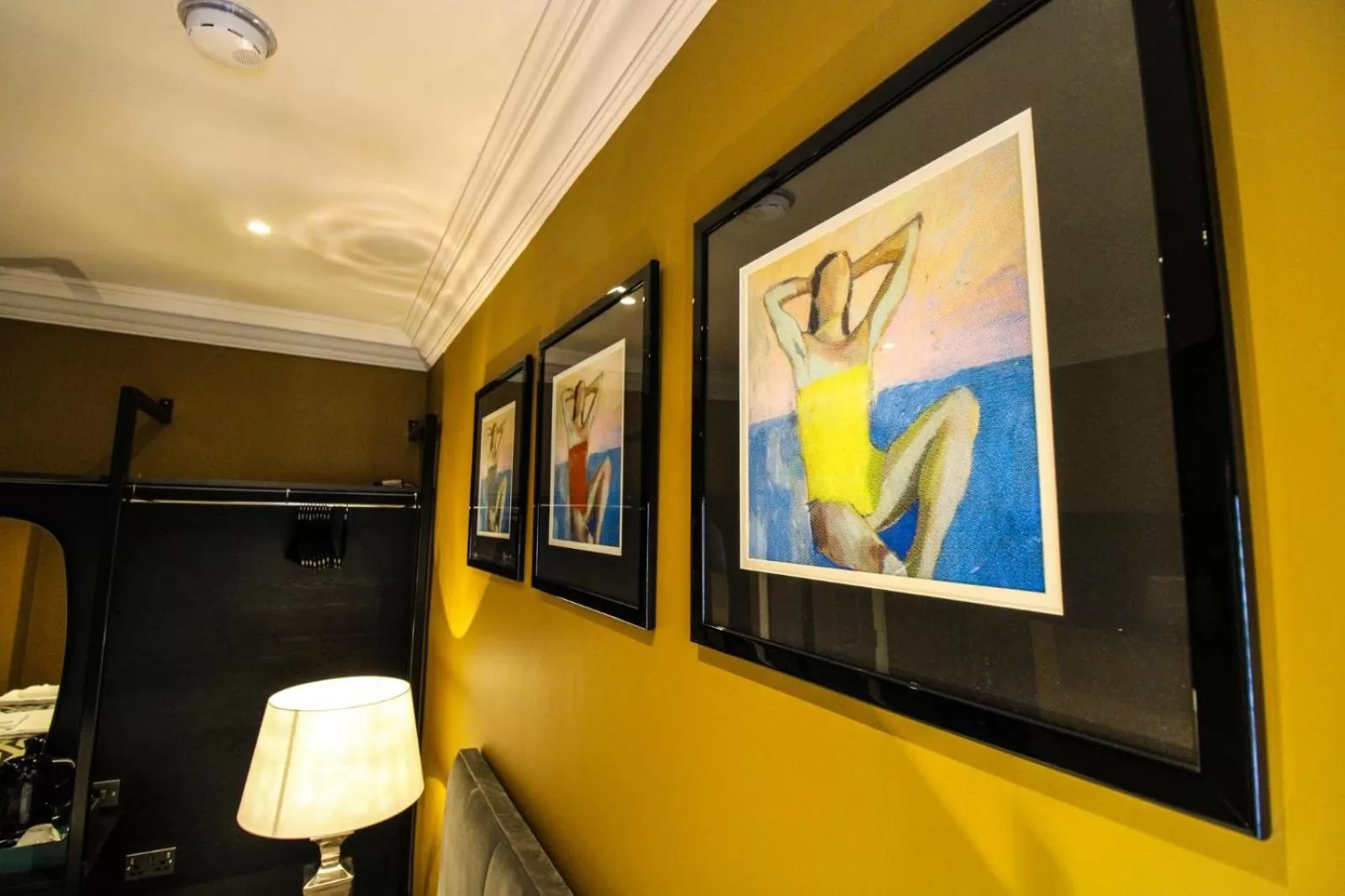 TV/Entertainment Center in Three Horseshoes Leamside