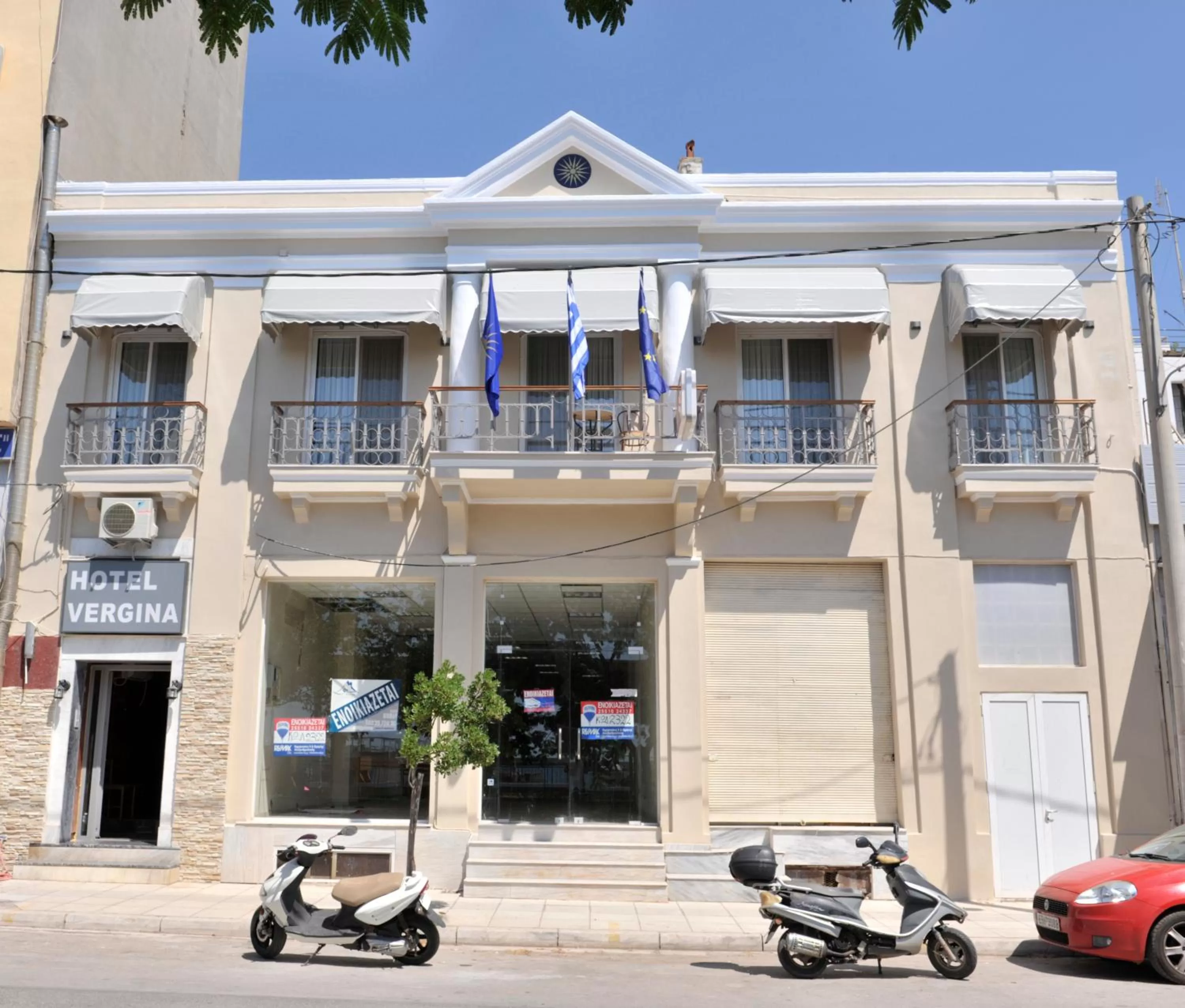 Facade/entrance in Hotel Vergina