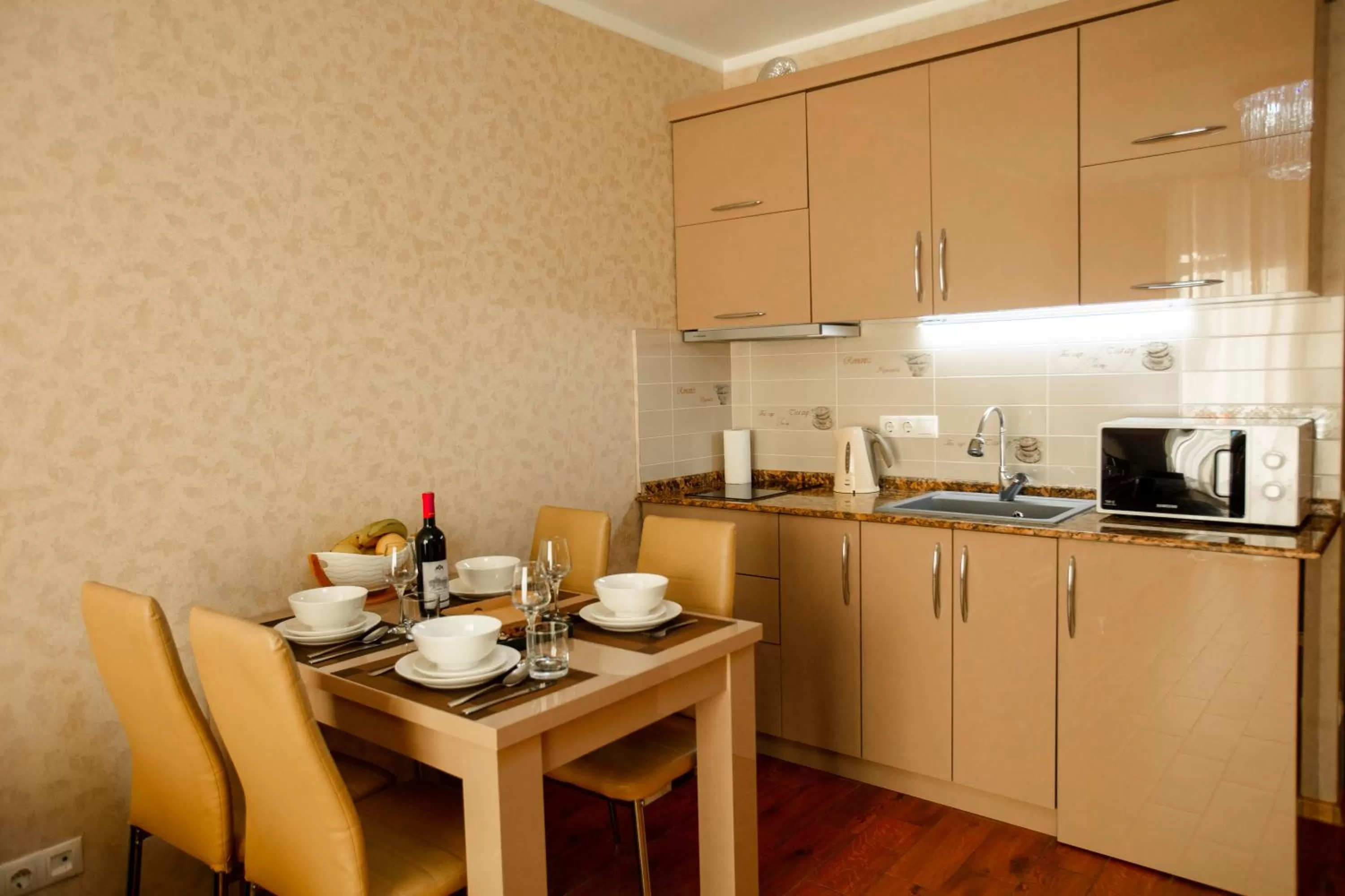 Kitchen or kitchenette, Kitchen/Kitchenette in Holiday Lux Sea Towers Batumi