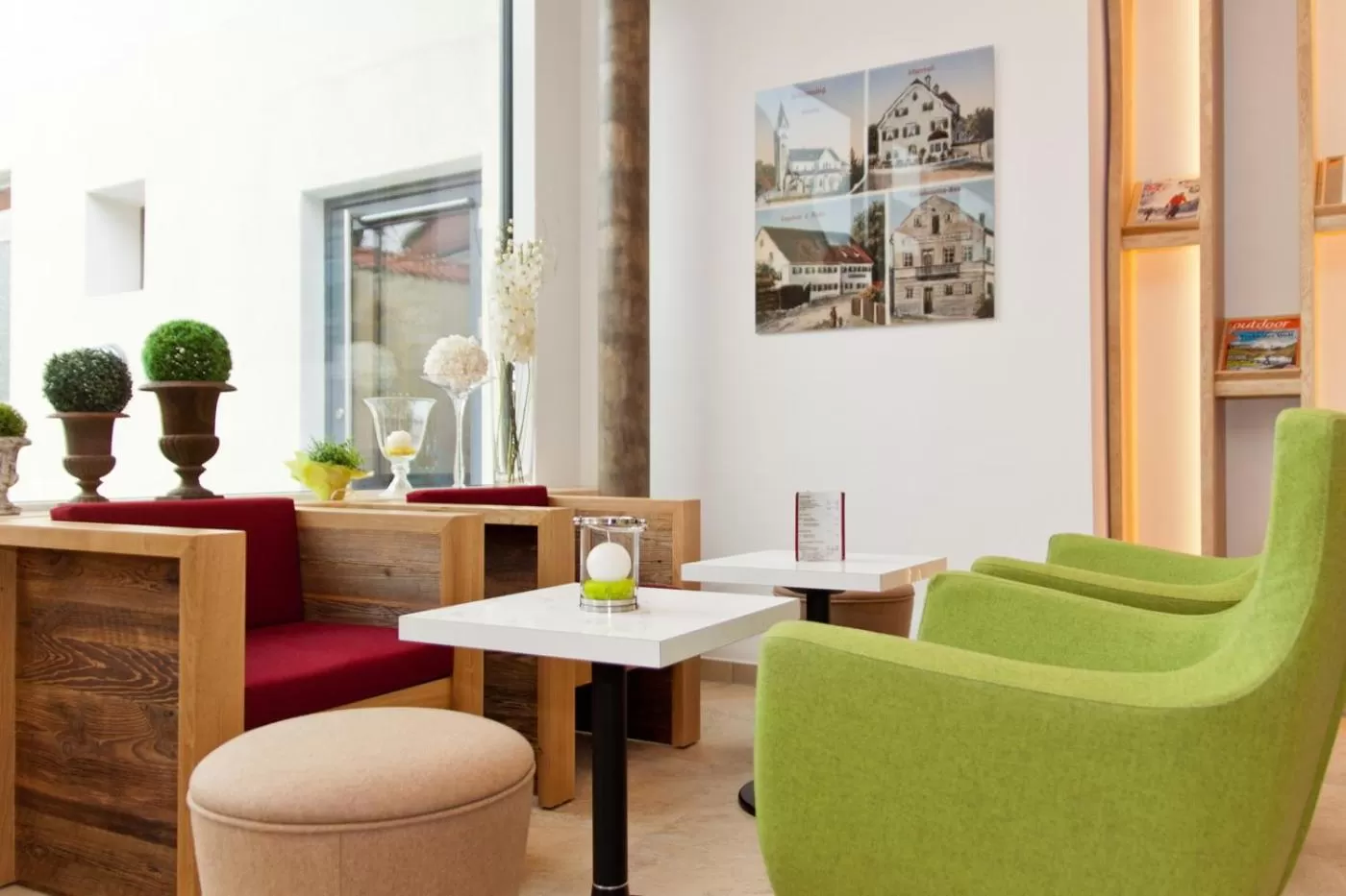 Lobby or reception in Hotel Zur Post