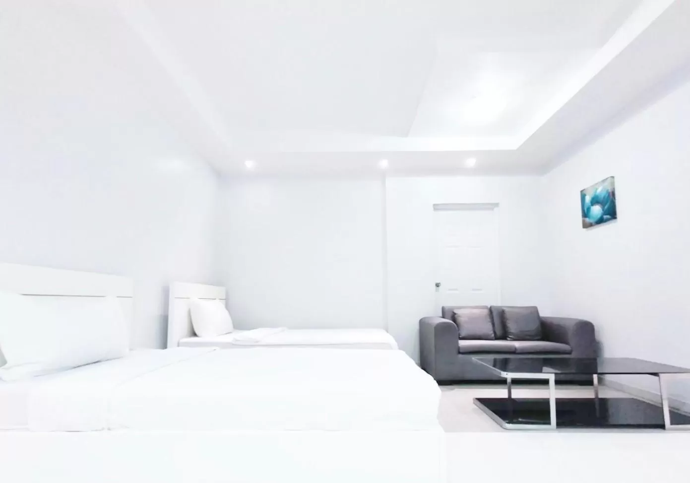 Bed in The Sriracha Residence