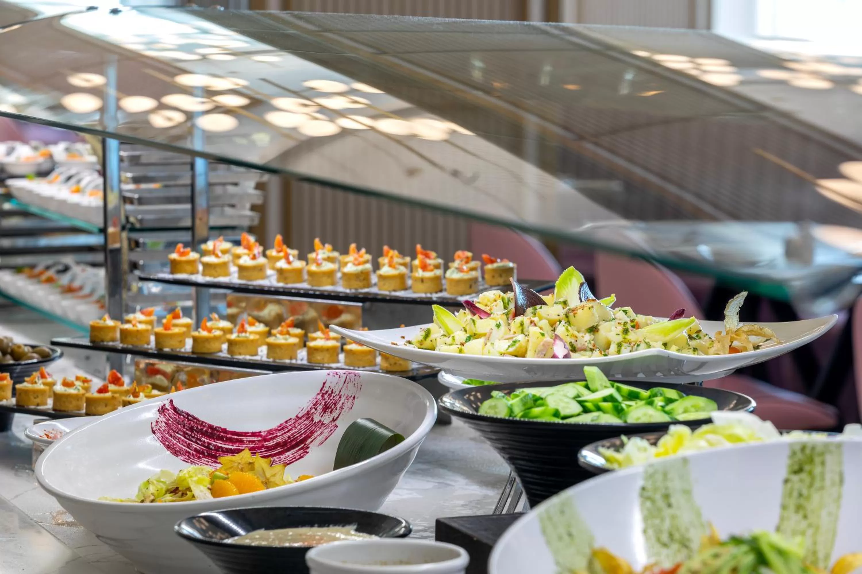 Restaurant/places to eat in NissiBlu Beach Resort