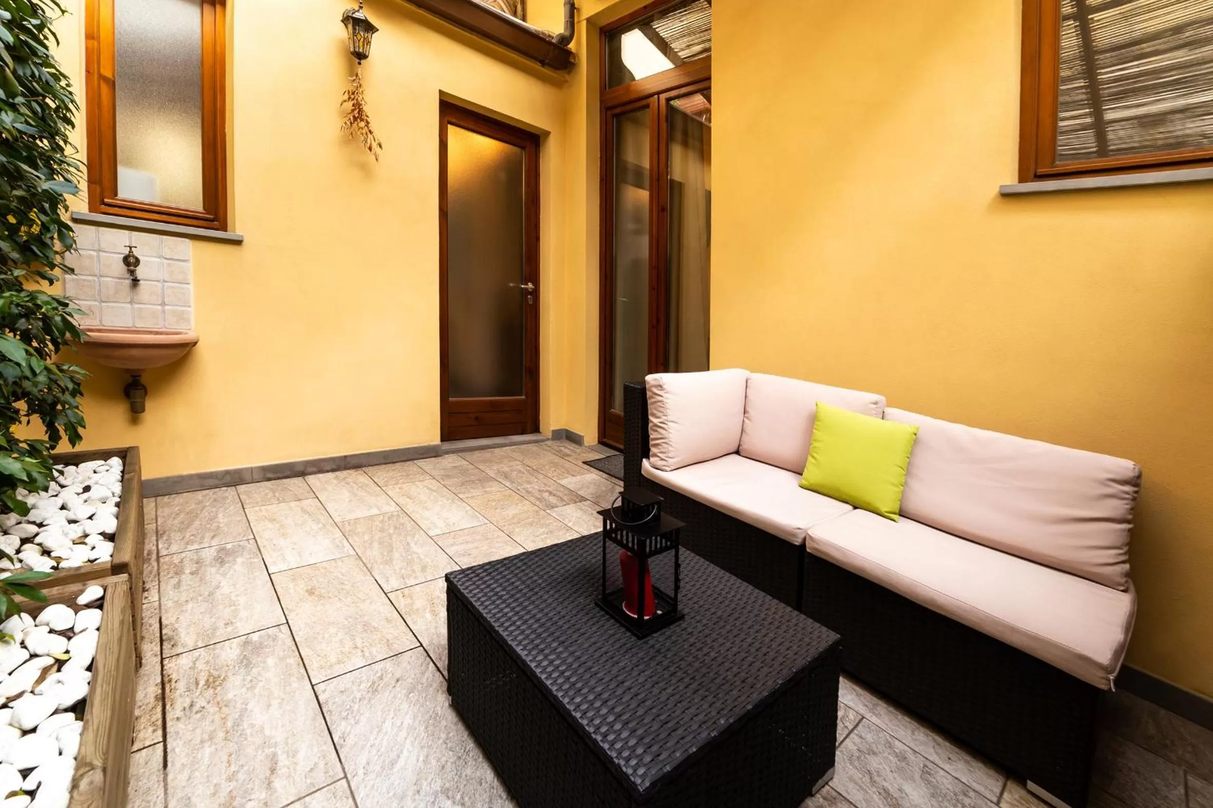 Balcony/Terrace, Seating Area in Medici Soderini